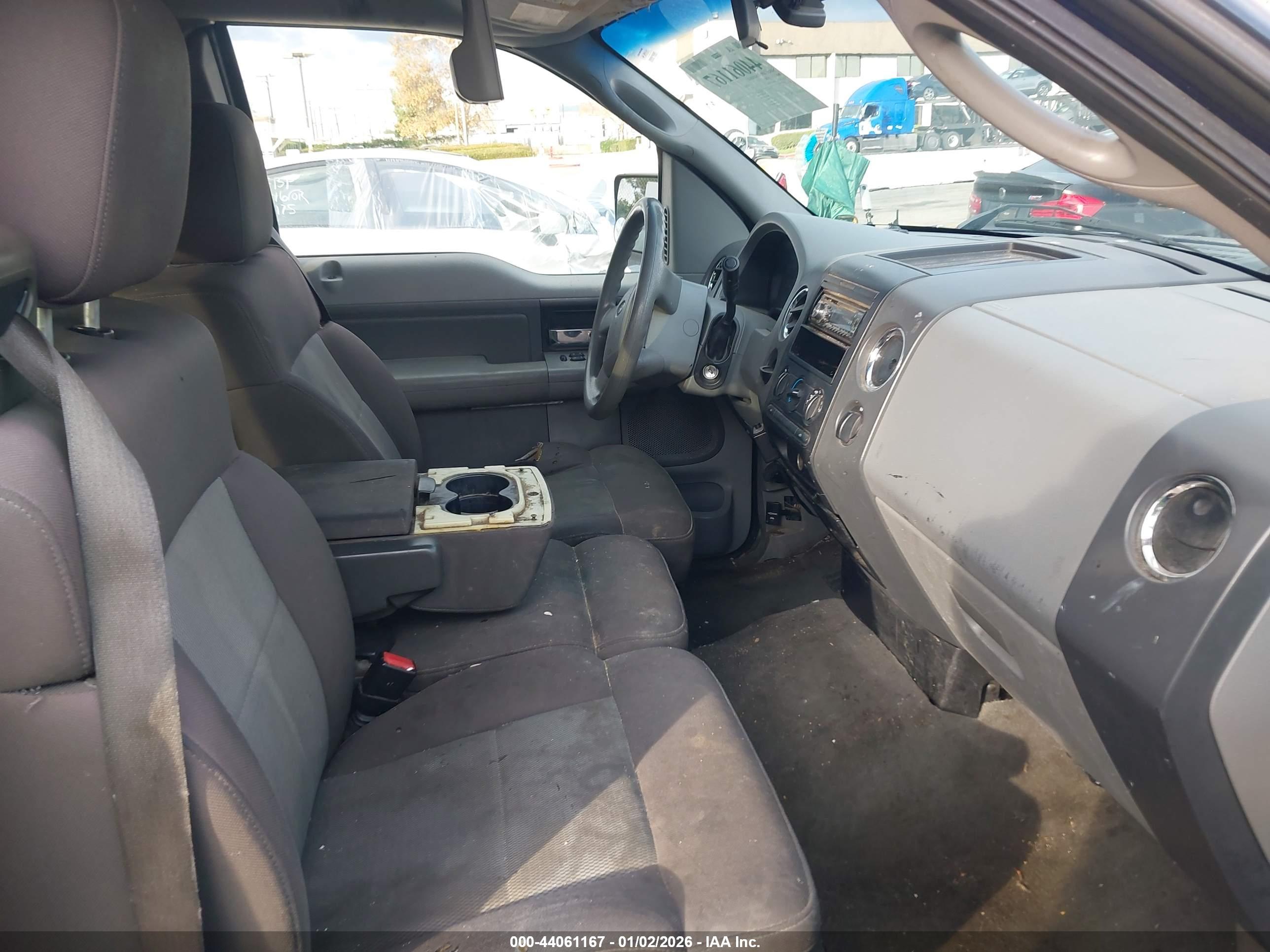 FORD F-150 image 5
