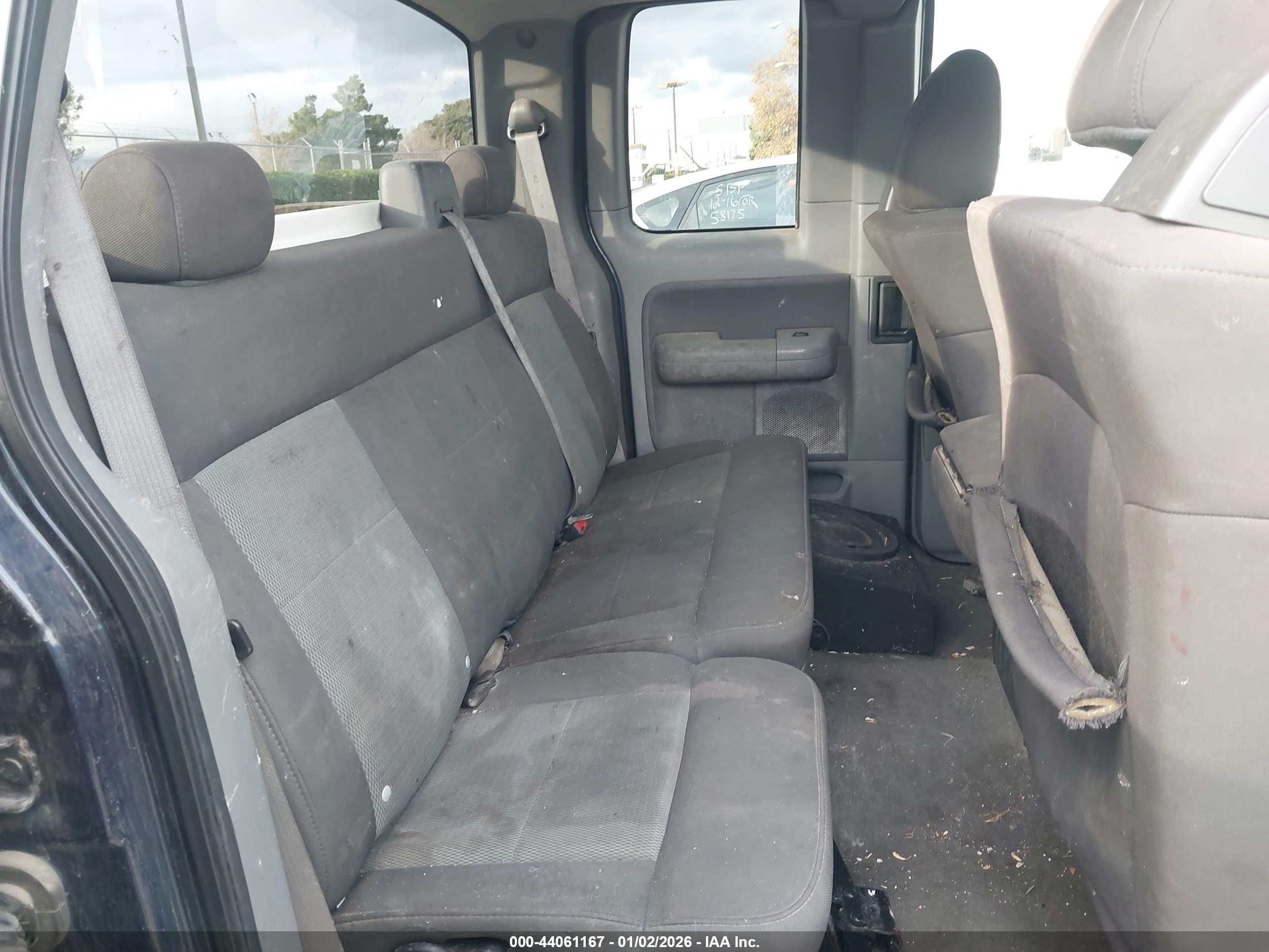 FORD F-150 image 8