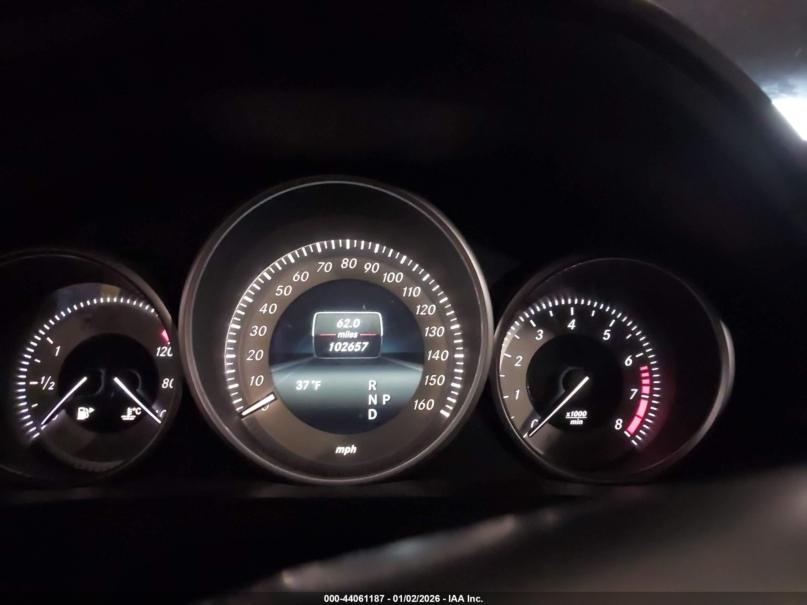 MERCEDES-BENZ E image 7