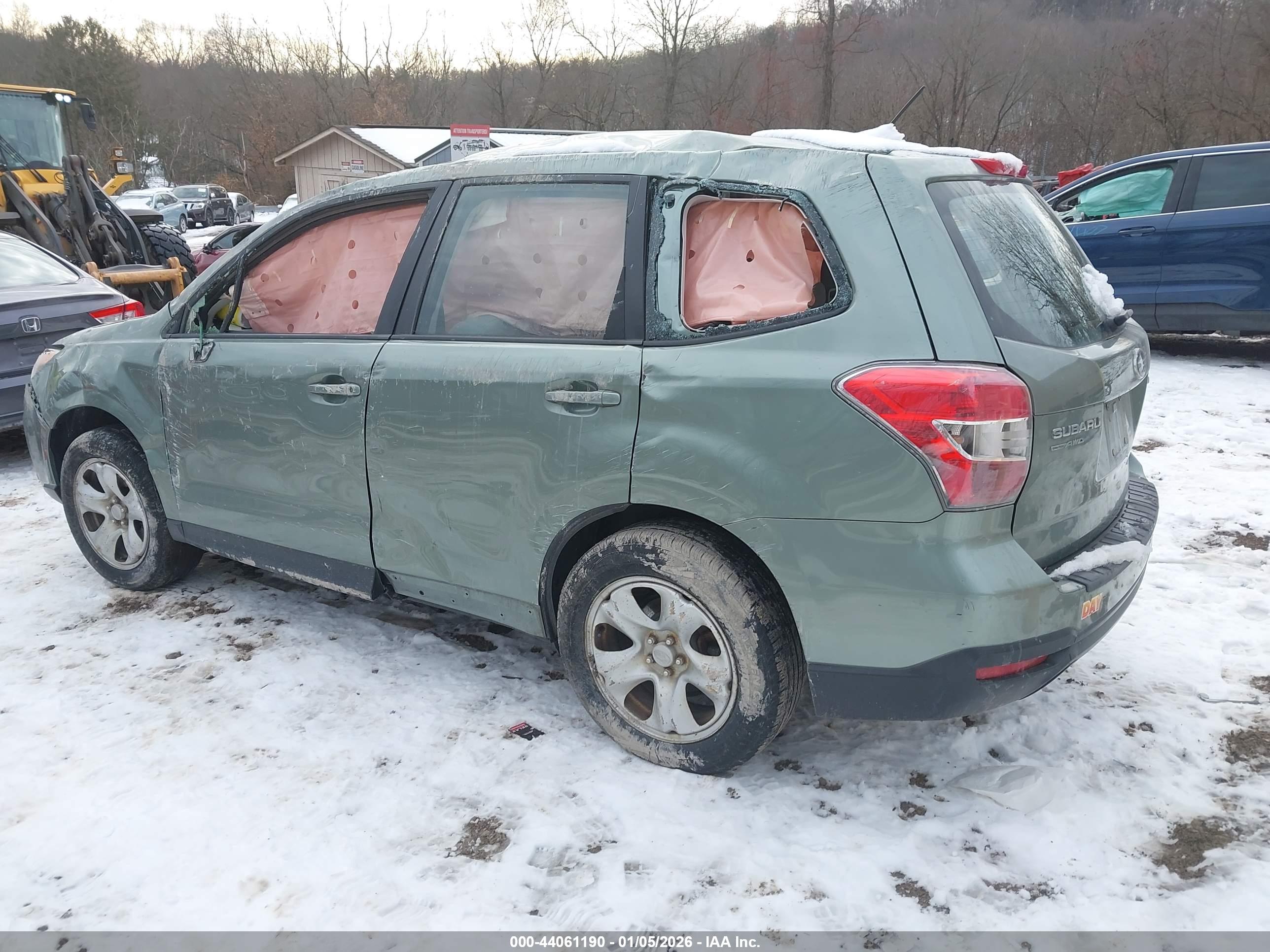 SUBARU FORESTER image 3