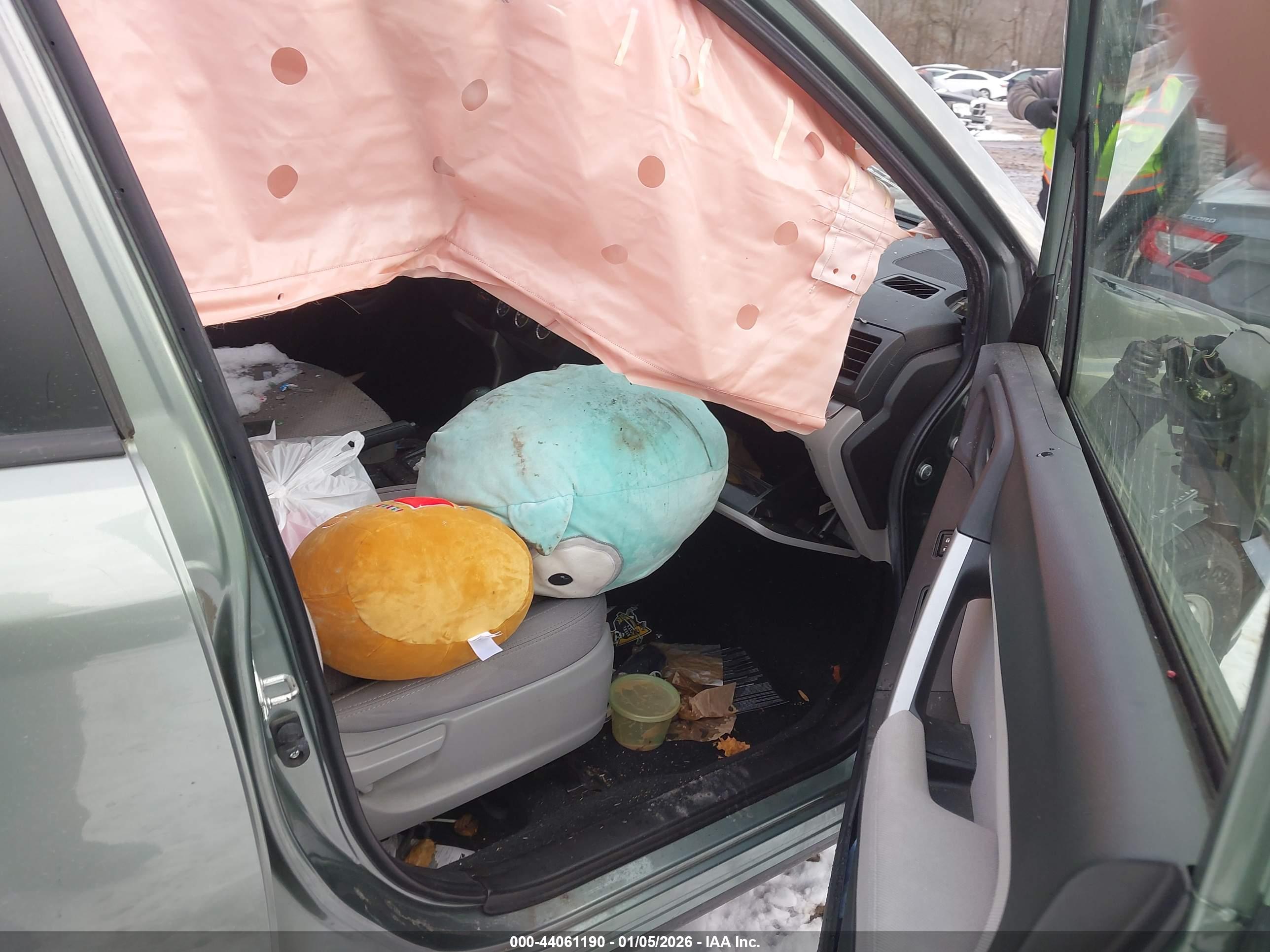 SUBARU FORESTER image 5