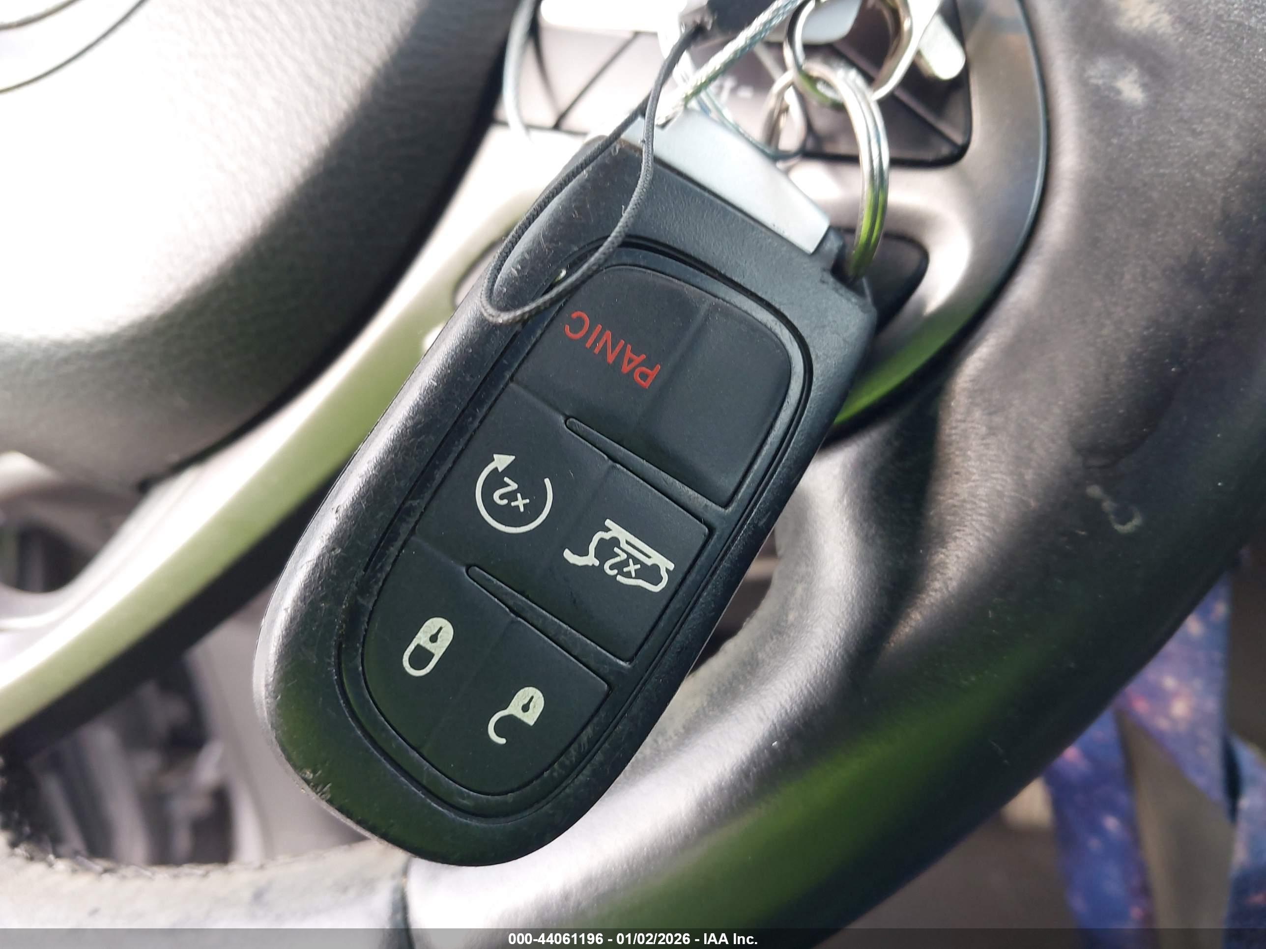 JEEP CHEROKEE image 11