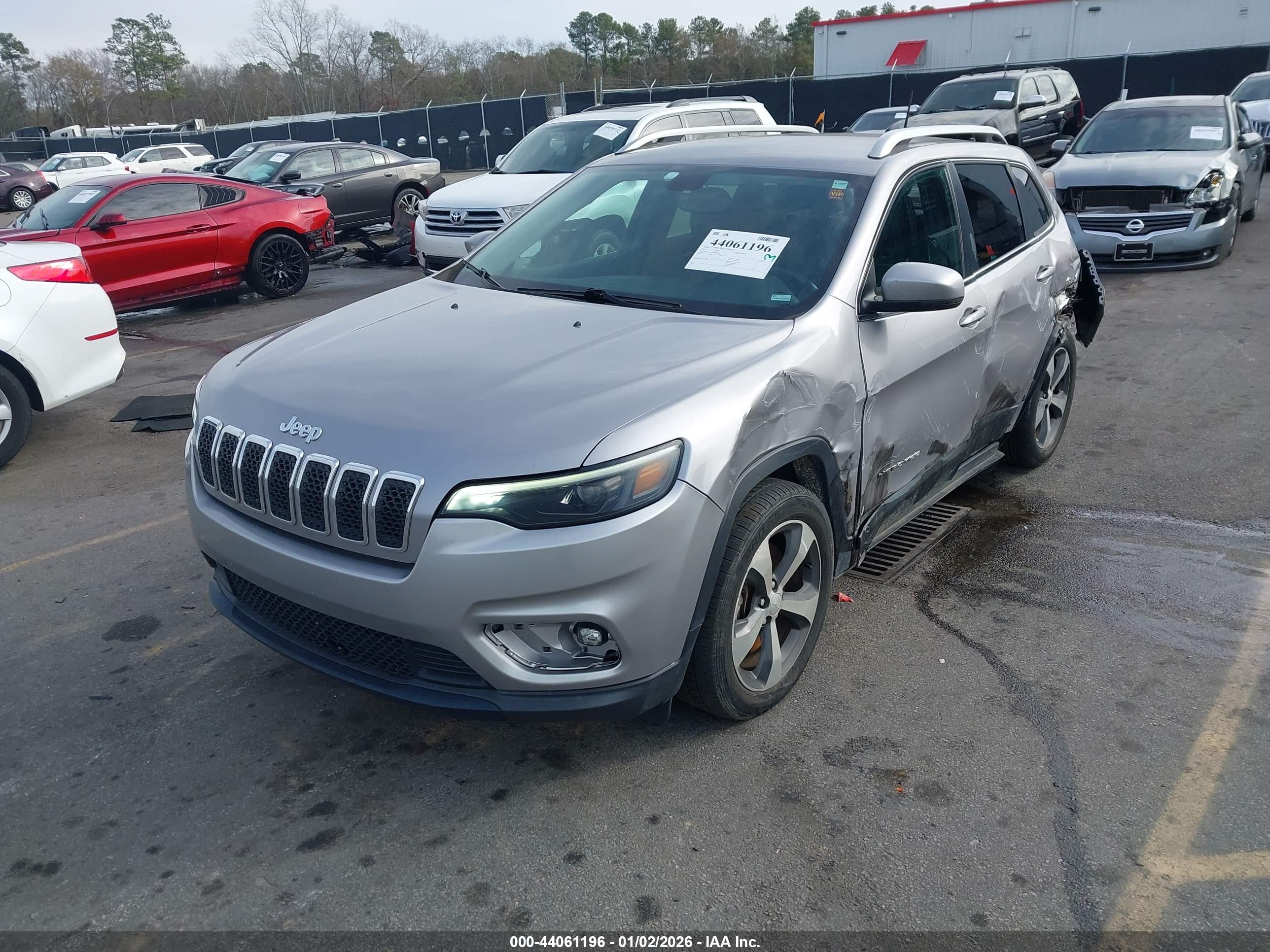 JEEP CHEROKEE image 2