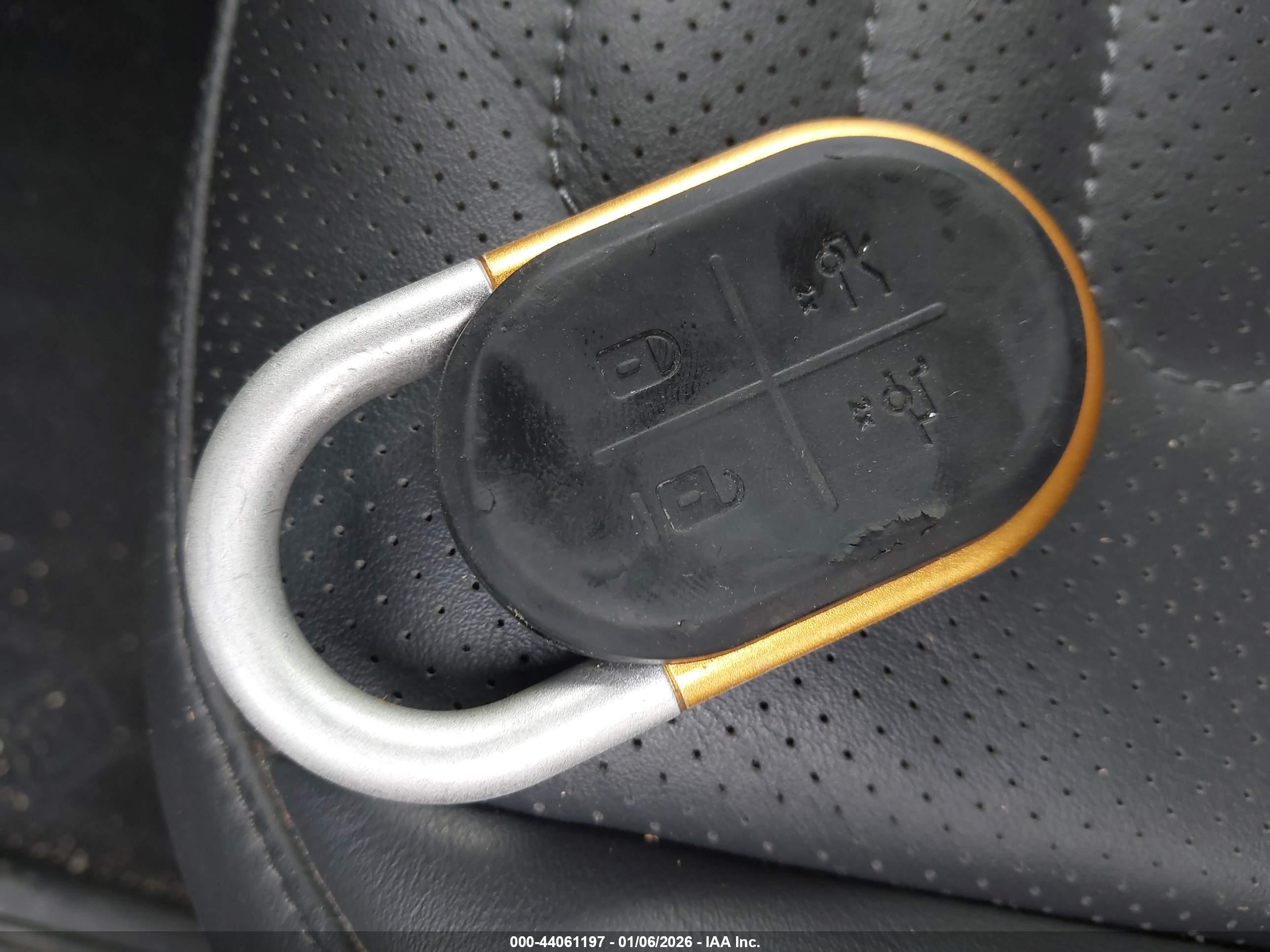RIVIAN R1T image 11