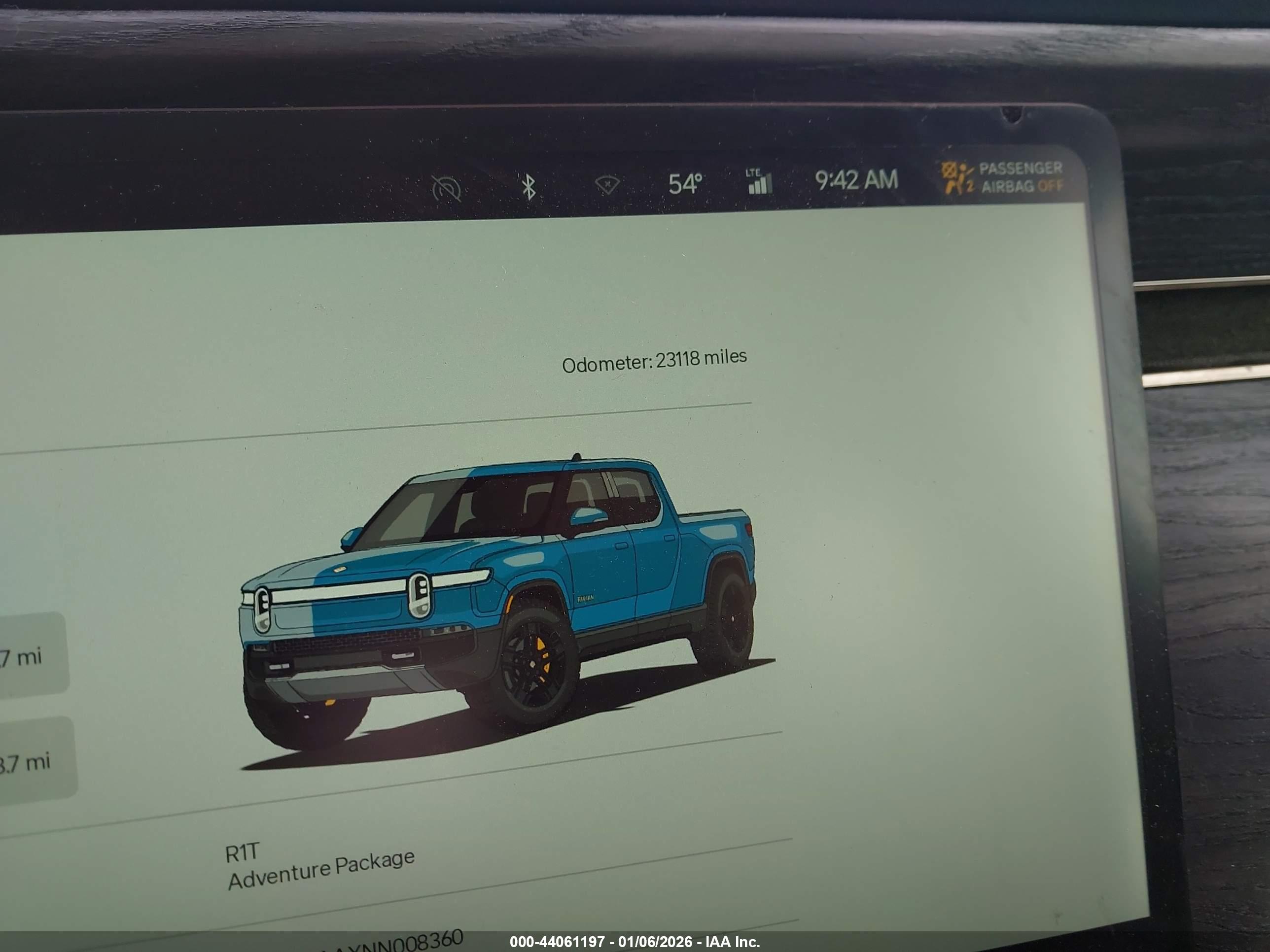RIVIAN R1T image 7