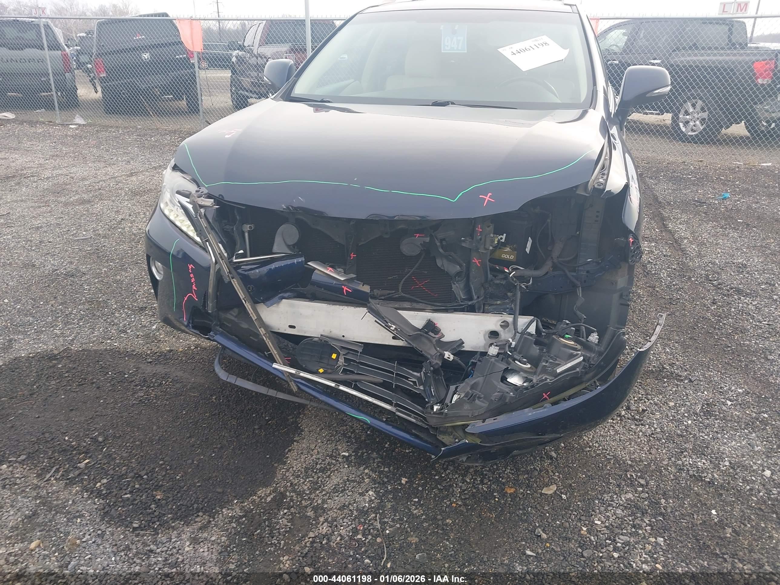 LEXUS RX image 6