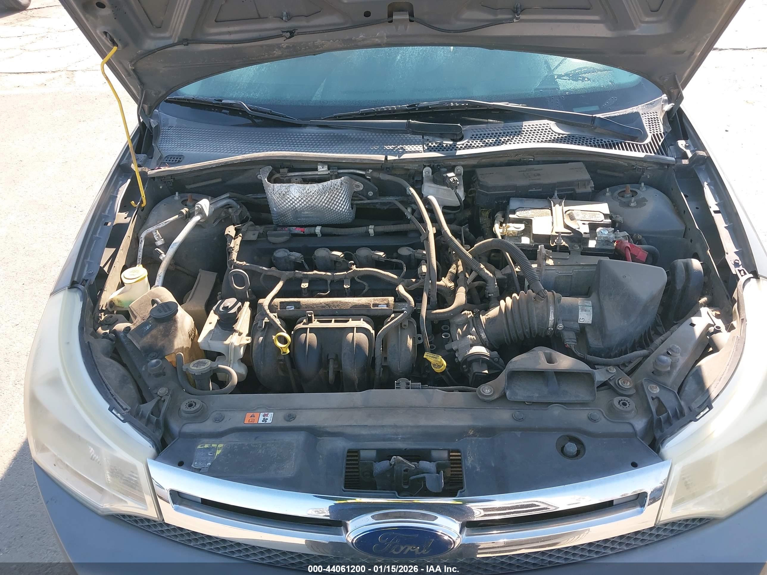 FORD FOCUS image 10