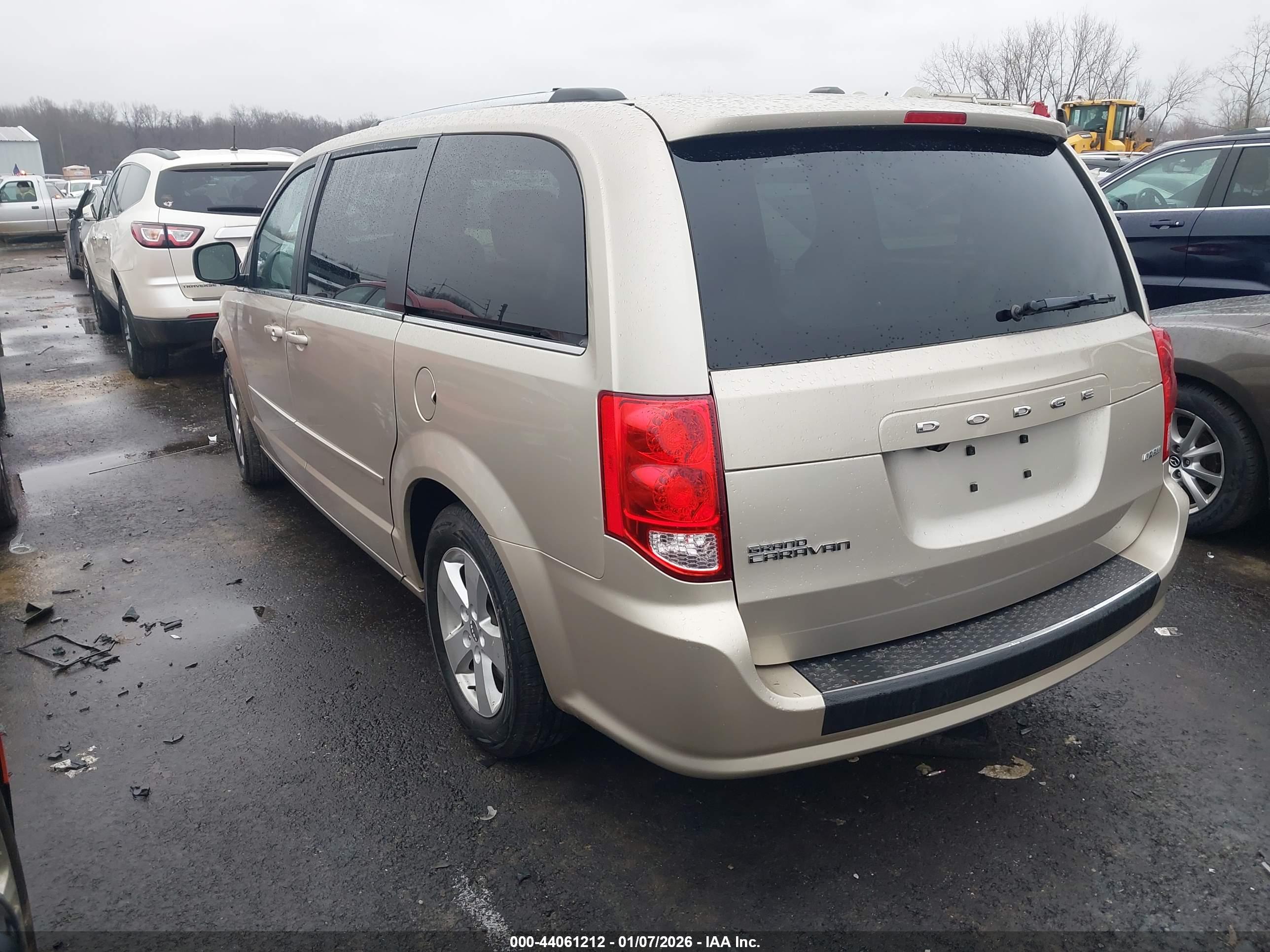 DODGE GRAND image 3