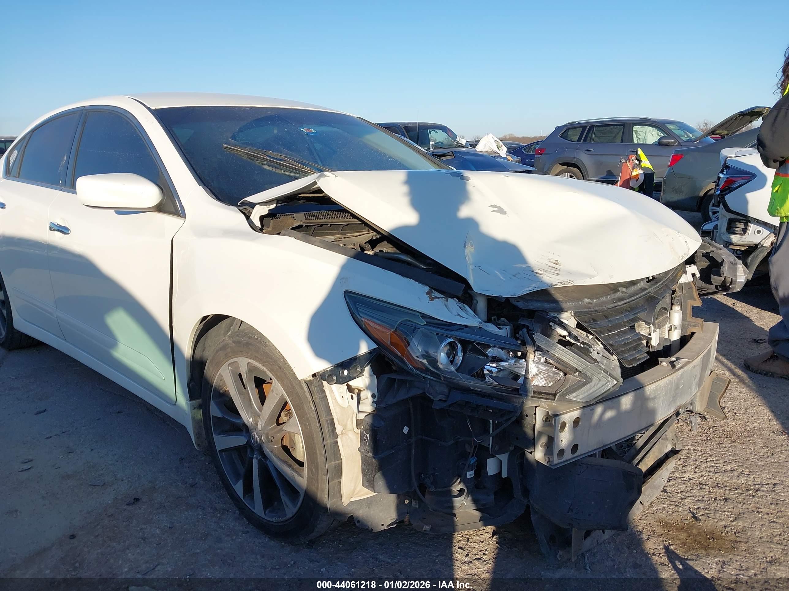 NISSAN ALTIMA image 6