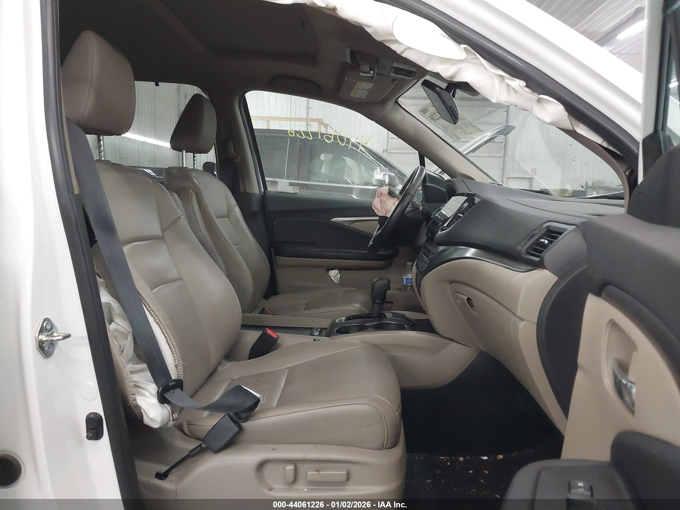 HONDA PILOT image 5