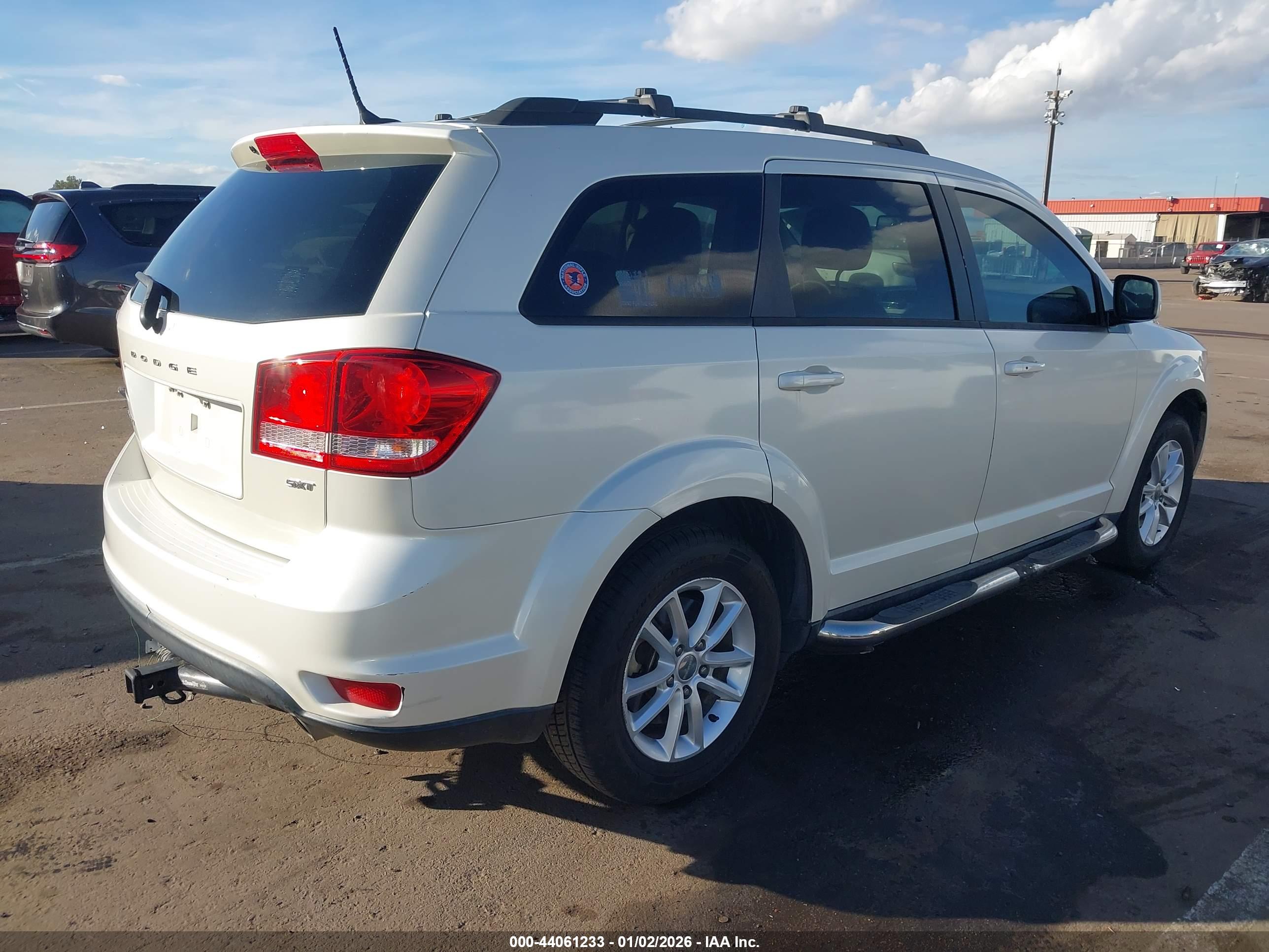 DODGE JOURNEY image 4