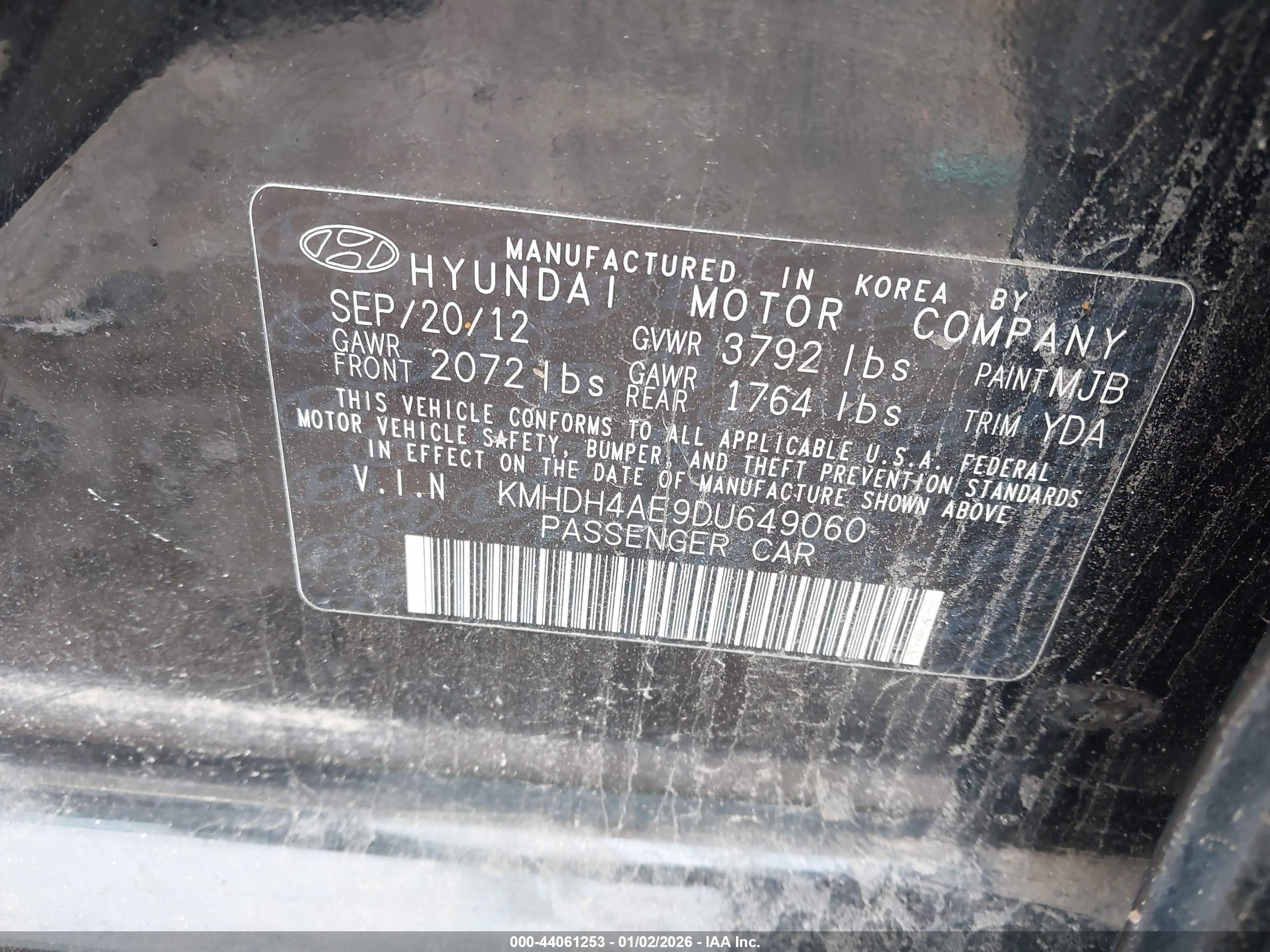 HYUNDAI ELANTRA image 9
