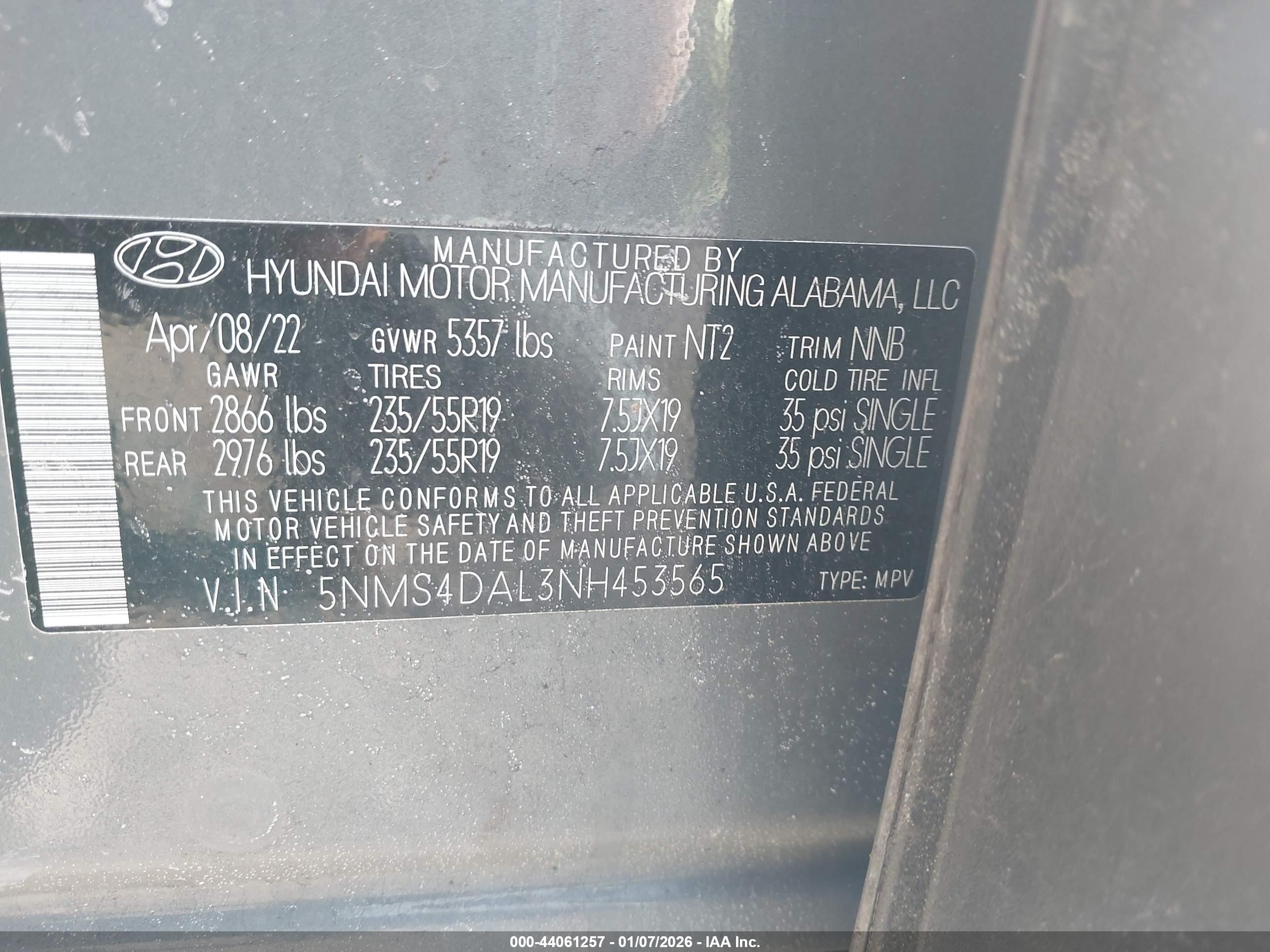 HYUNDAI SANTA image 9