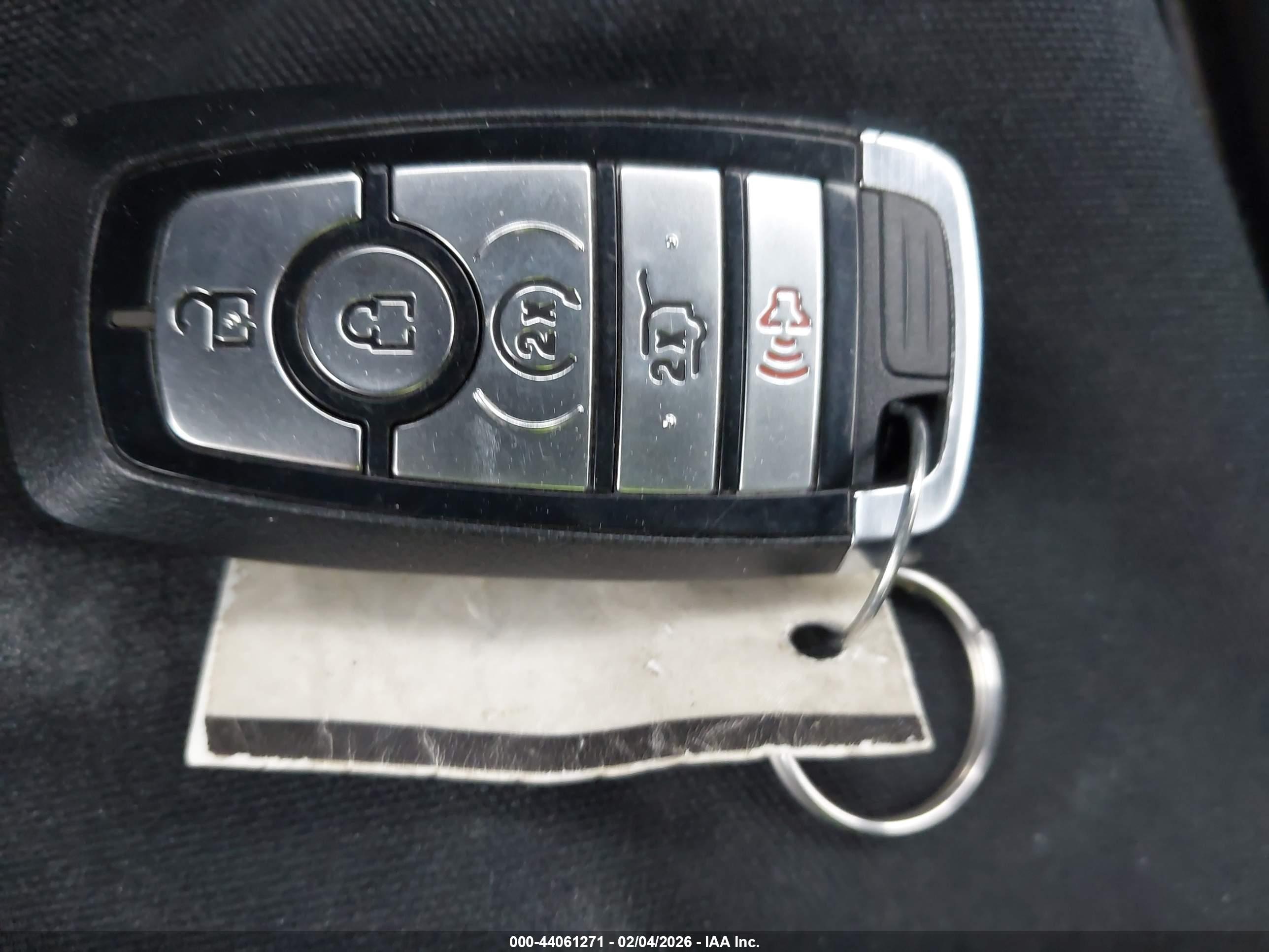 FORD ESCAPE image 11