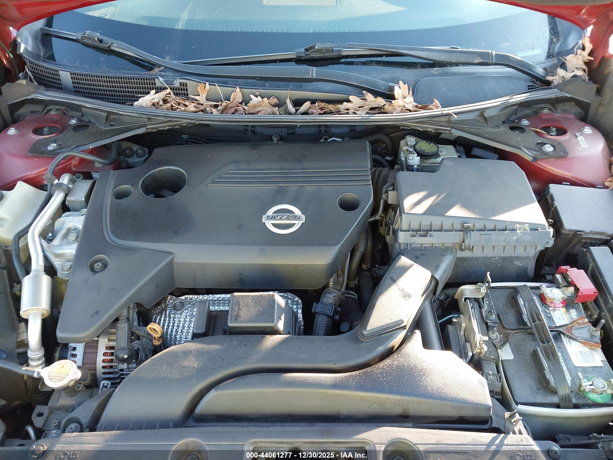 NISSAN ALTIMA image 10
