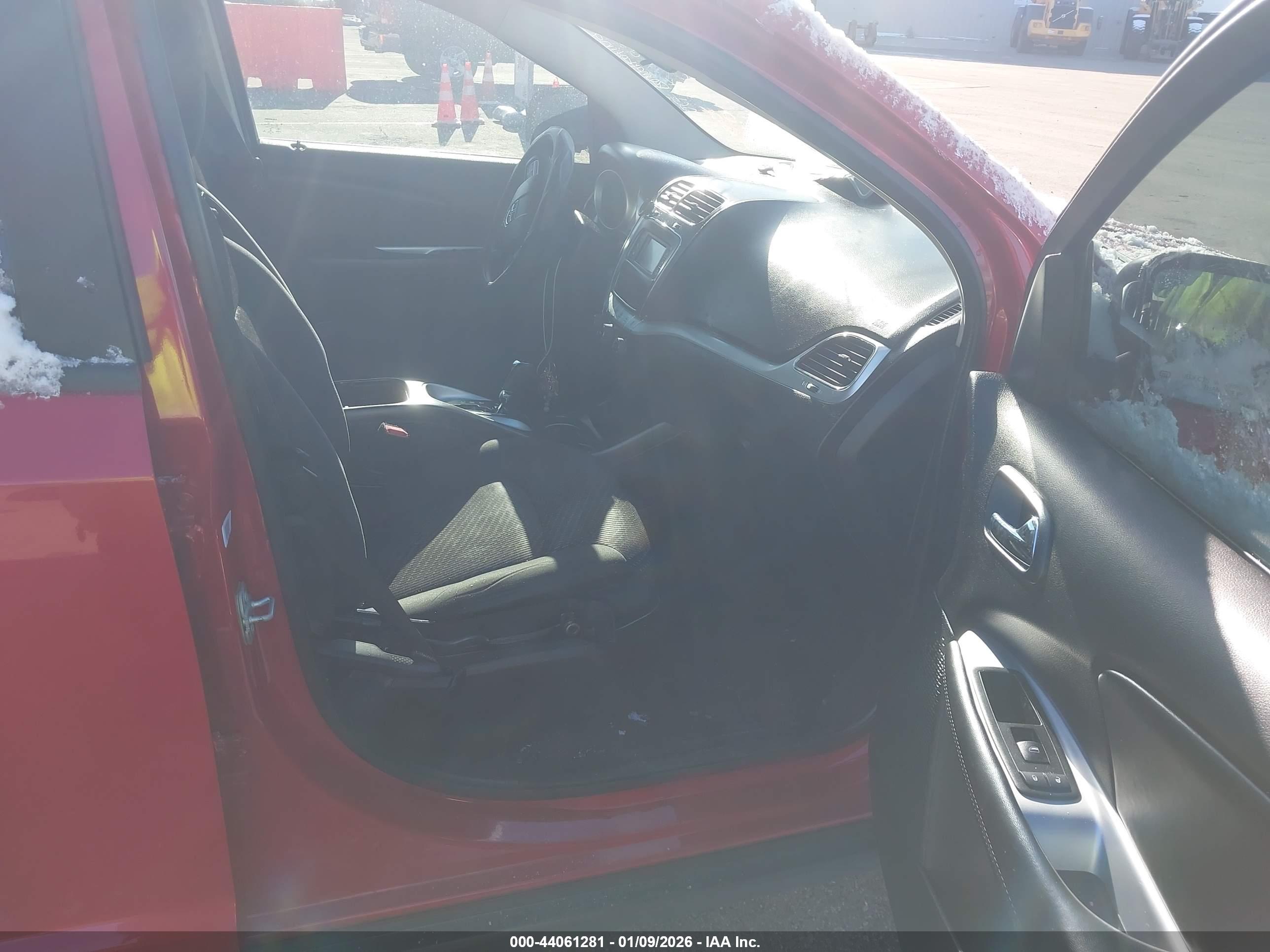 DODGE JOURNEY image 5