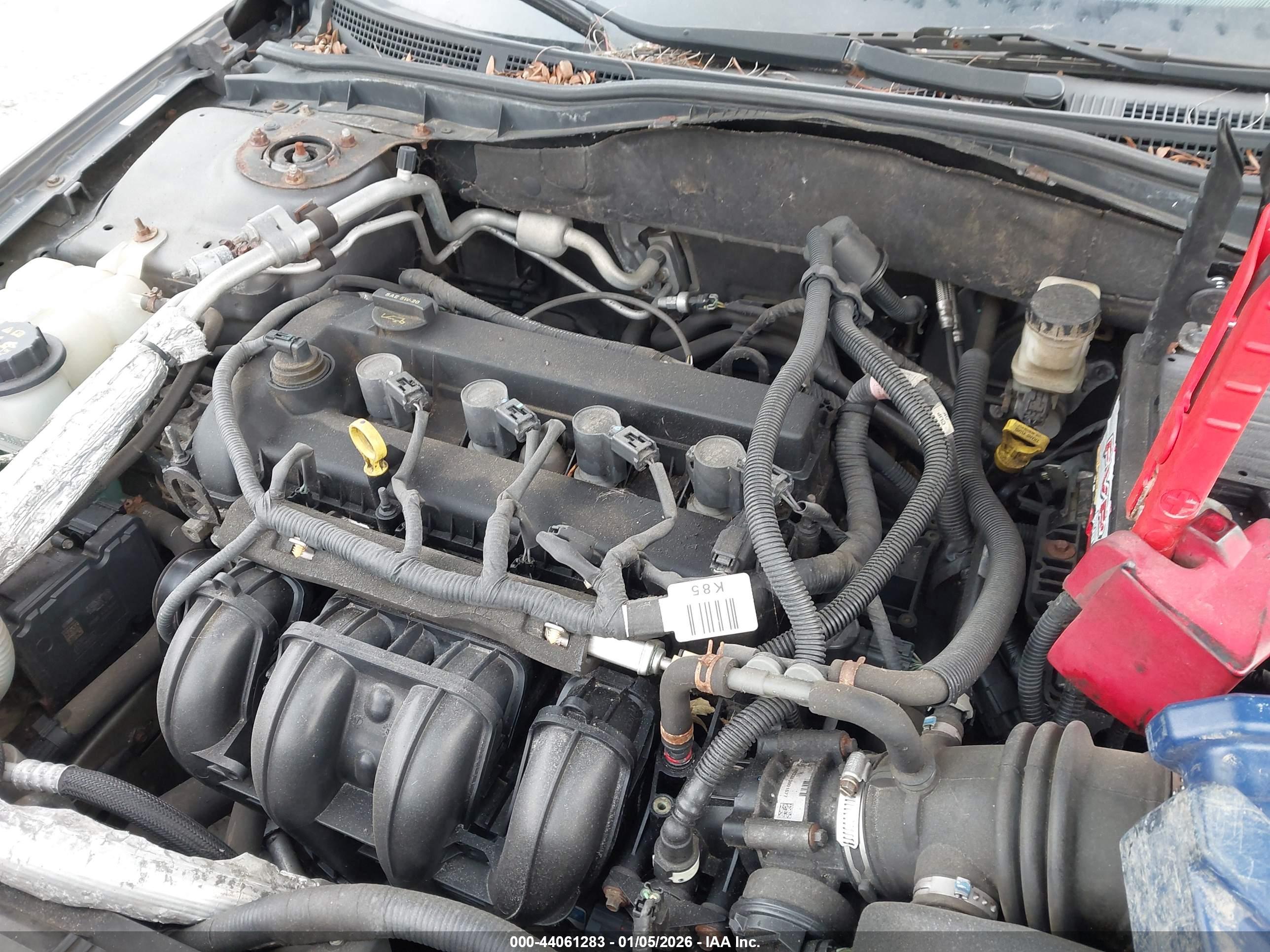 FORD FUSION image 6