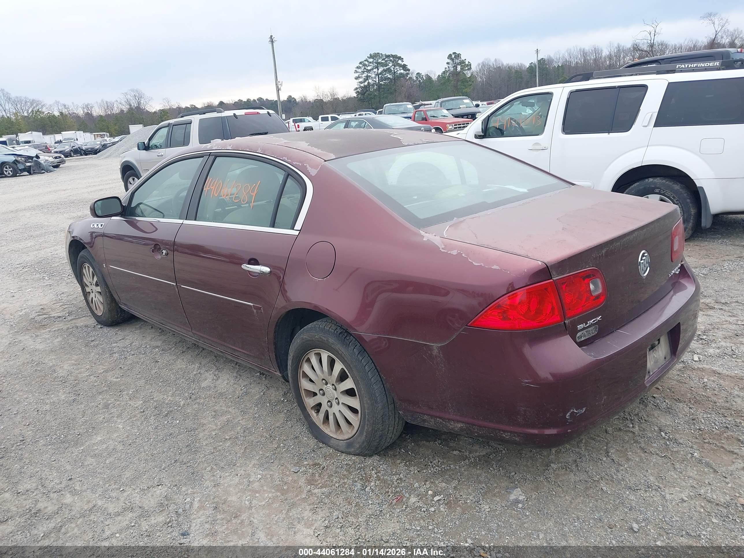 BUICK LUCERNE image 3