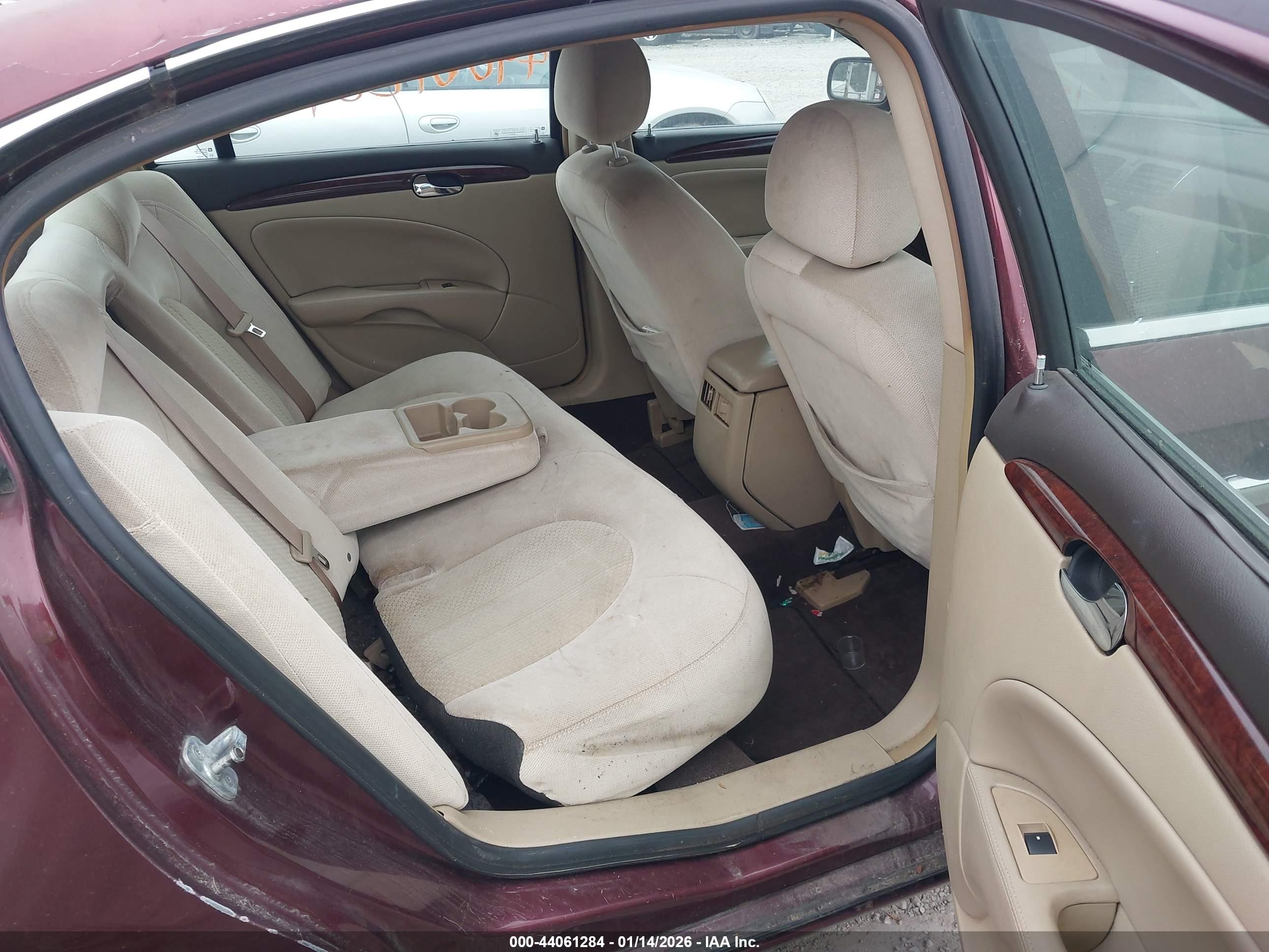 BUICK LUCERNE image 8