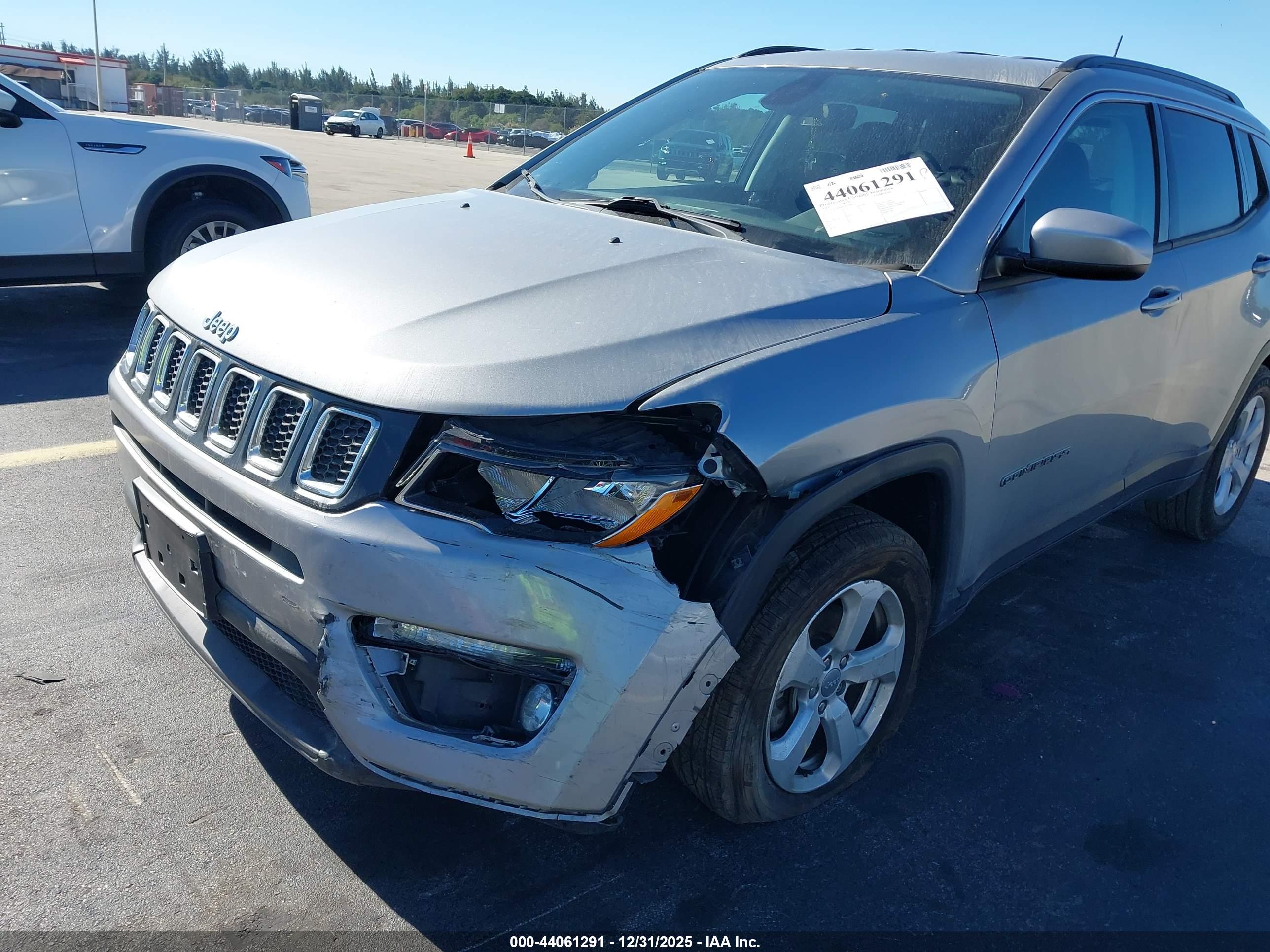 JEEP COMPASS image 6