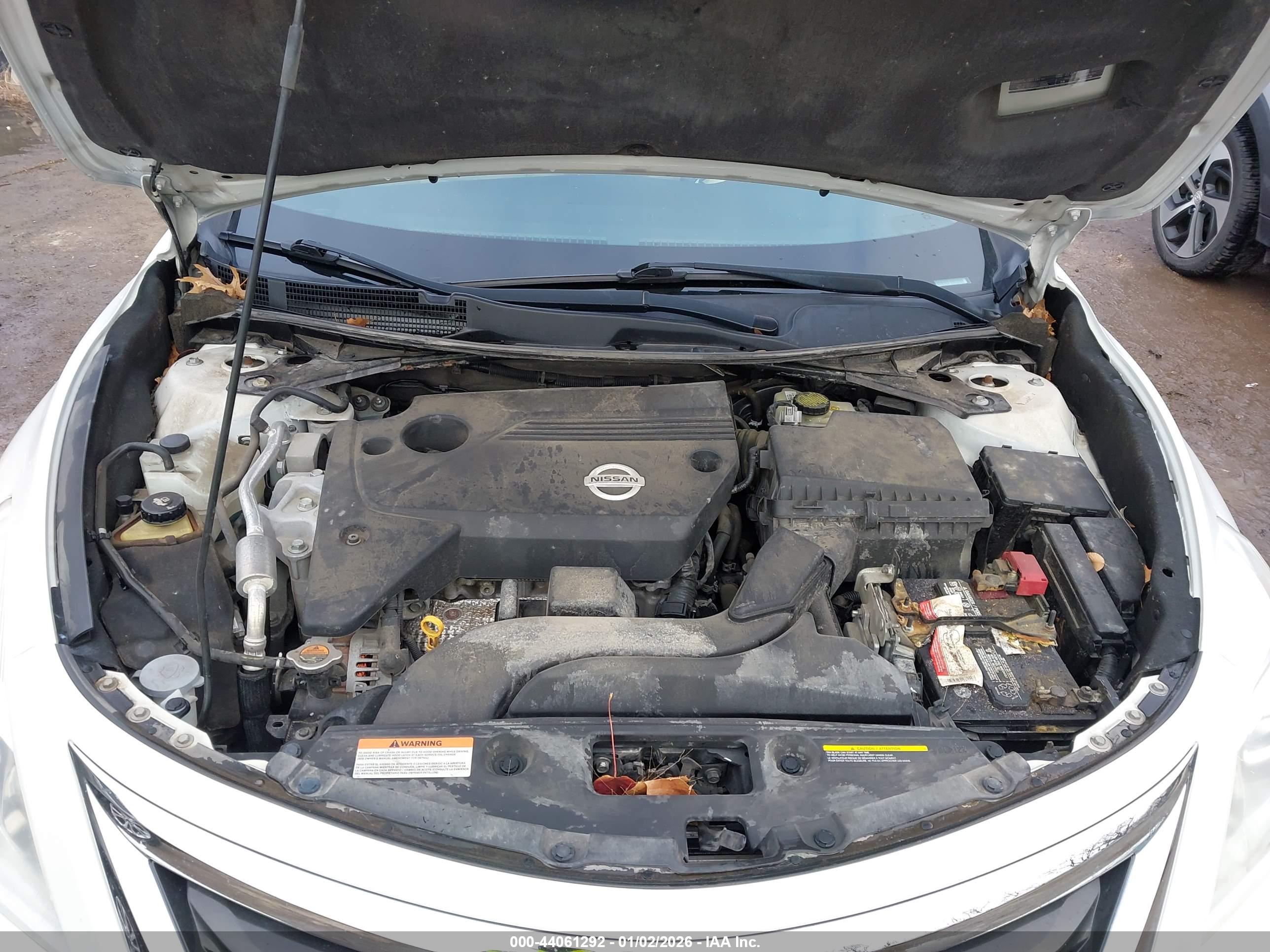 NISSAN ALTIMA image 10