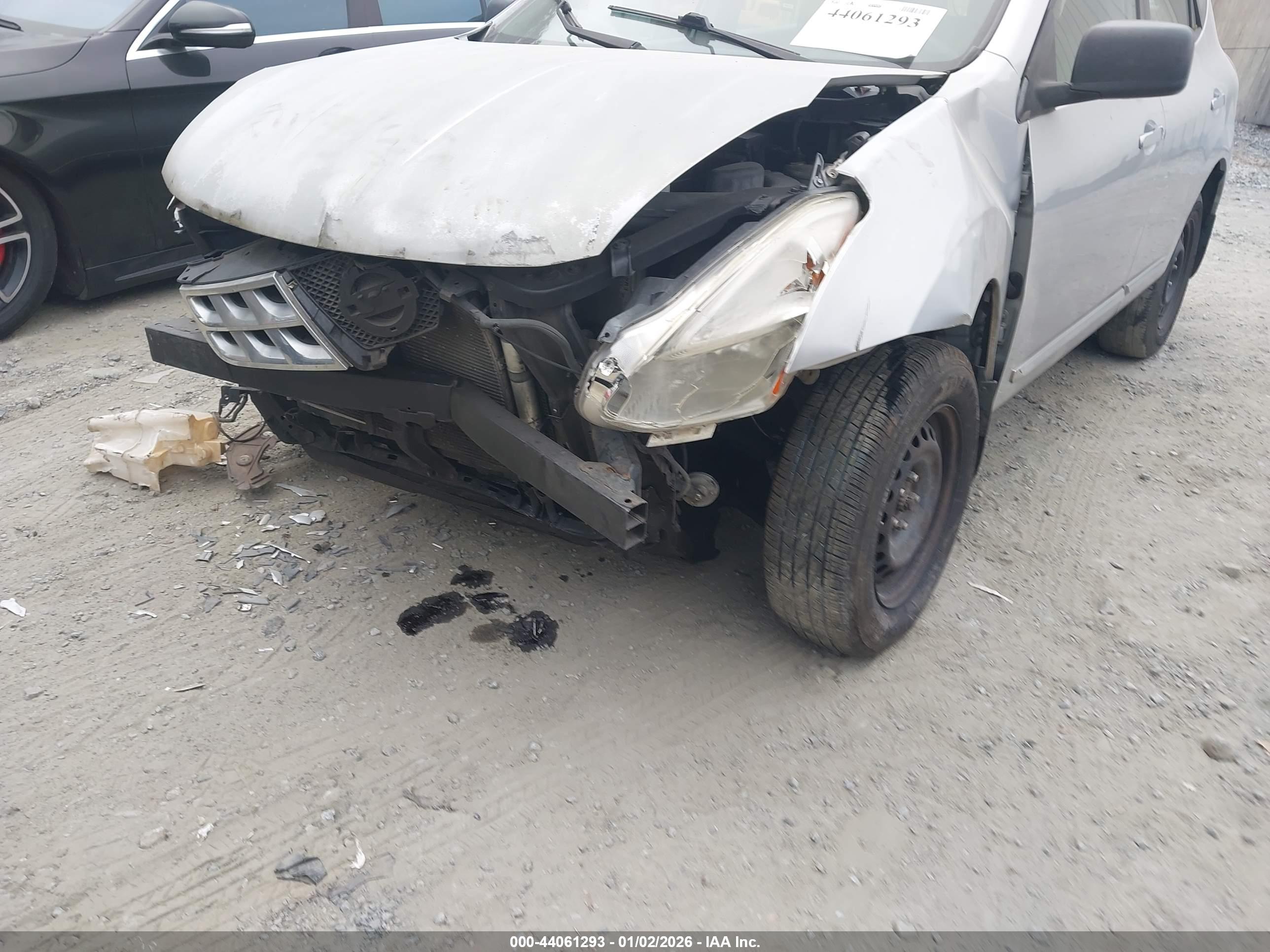 NISSAN ROGUE image 6