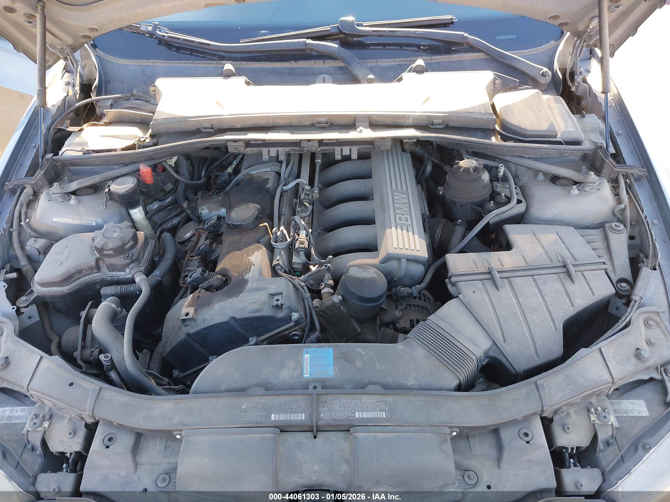 BMW 328I image 10