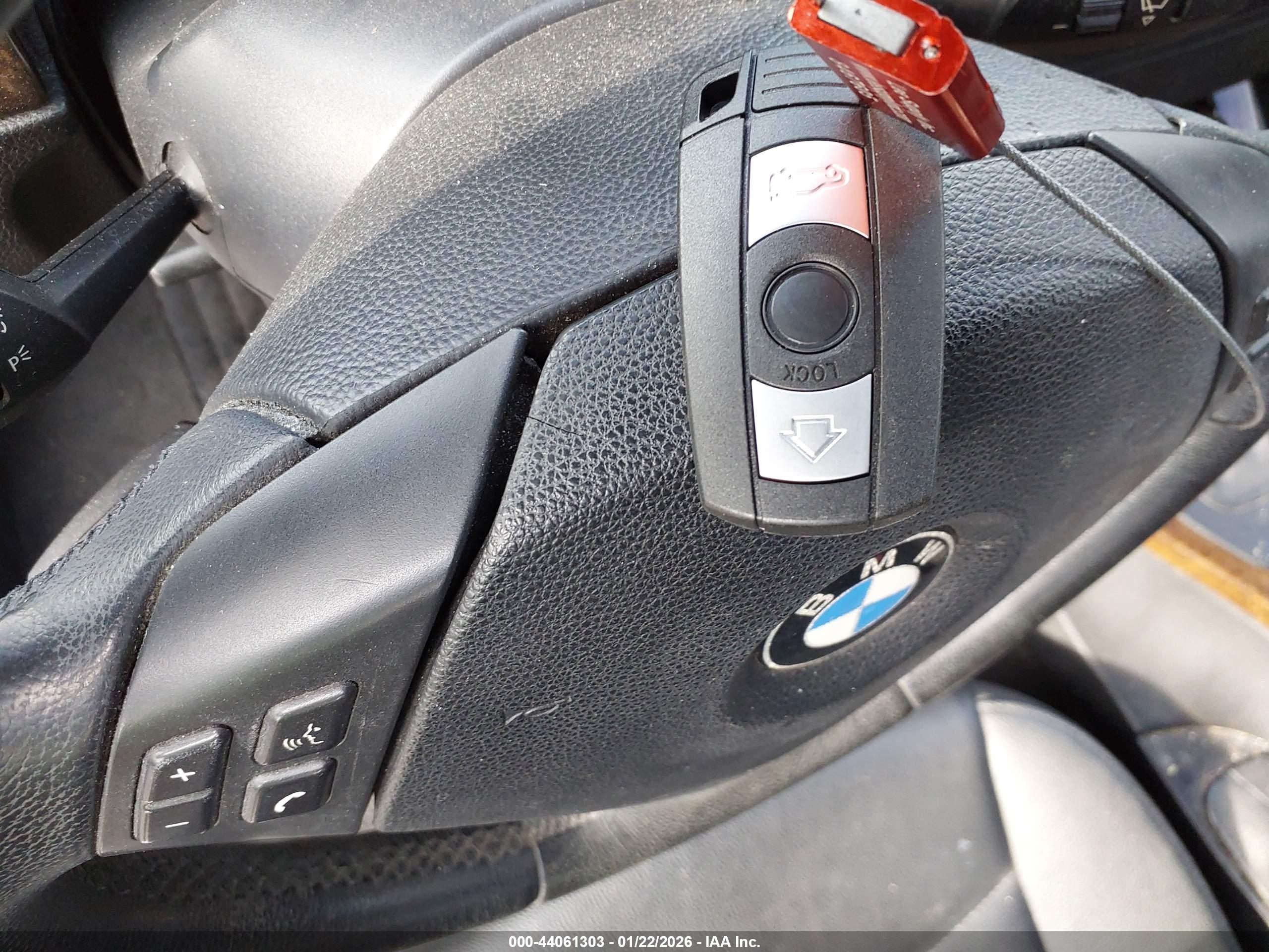 BMW 328I image 11