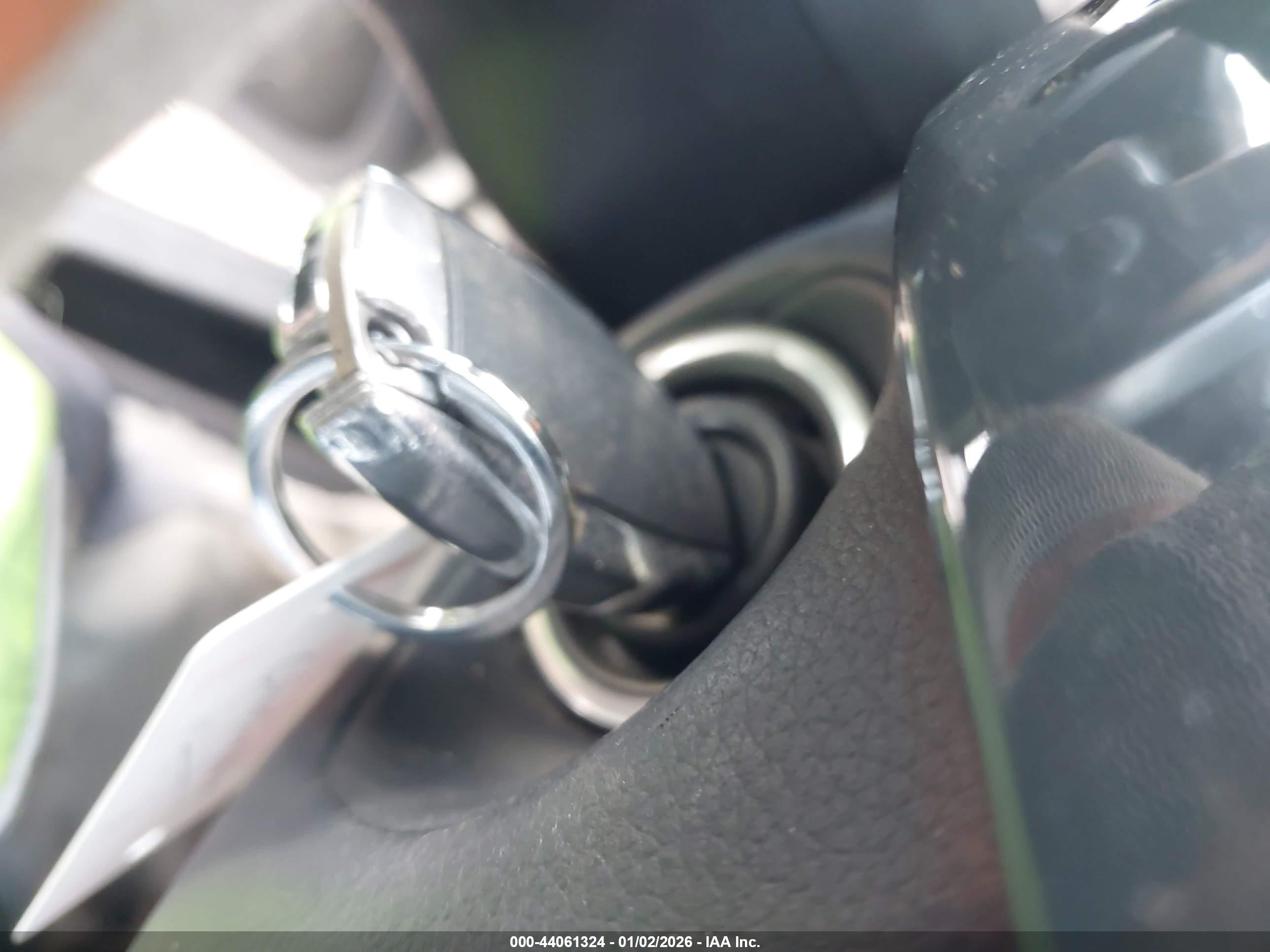 MERCEDES-BENZ CLS image 11
