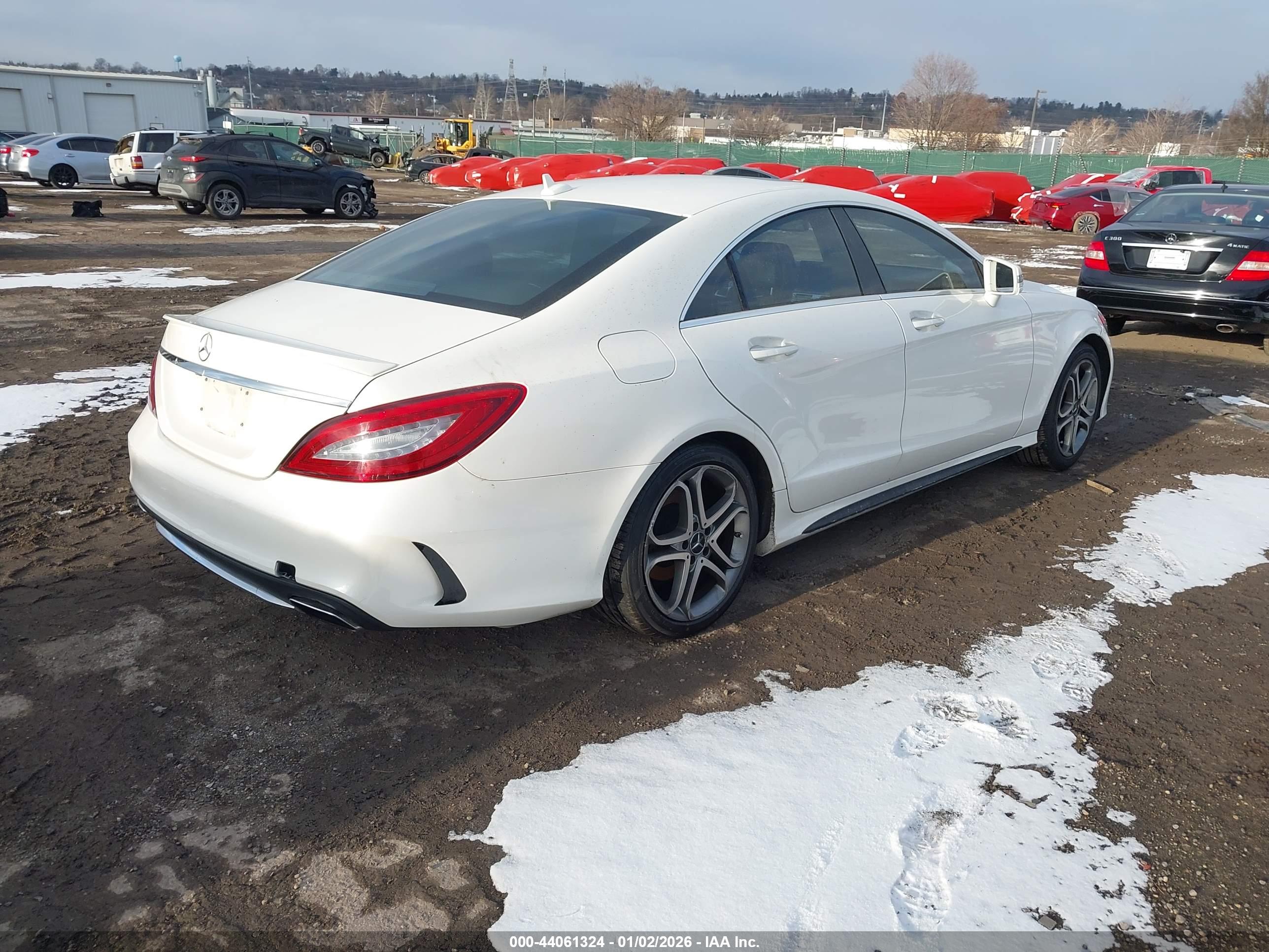 MERCEDES-BENZ CLS image 4