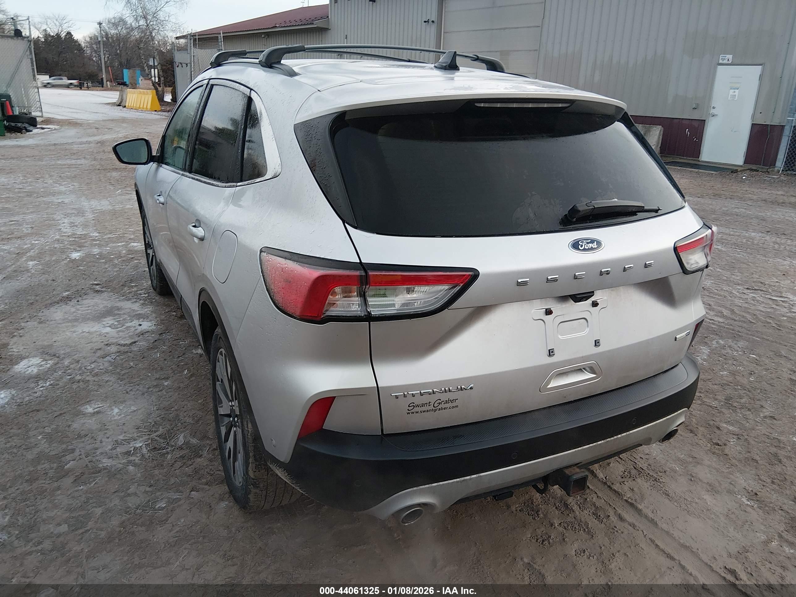 FORD ESCAPE image 3