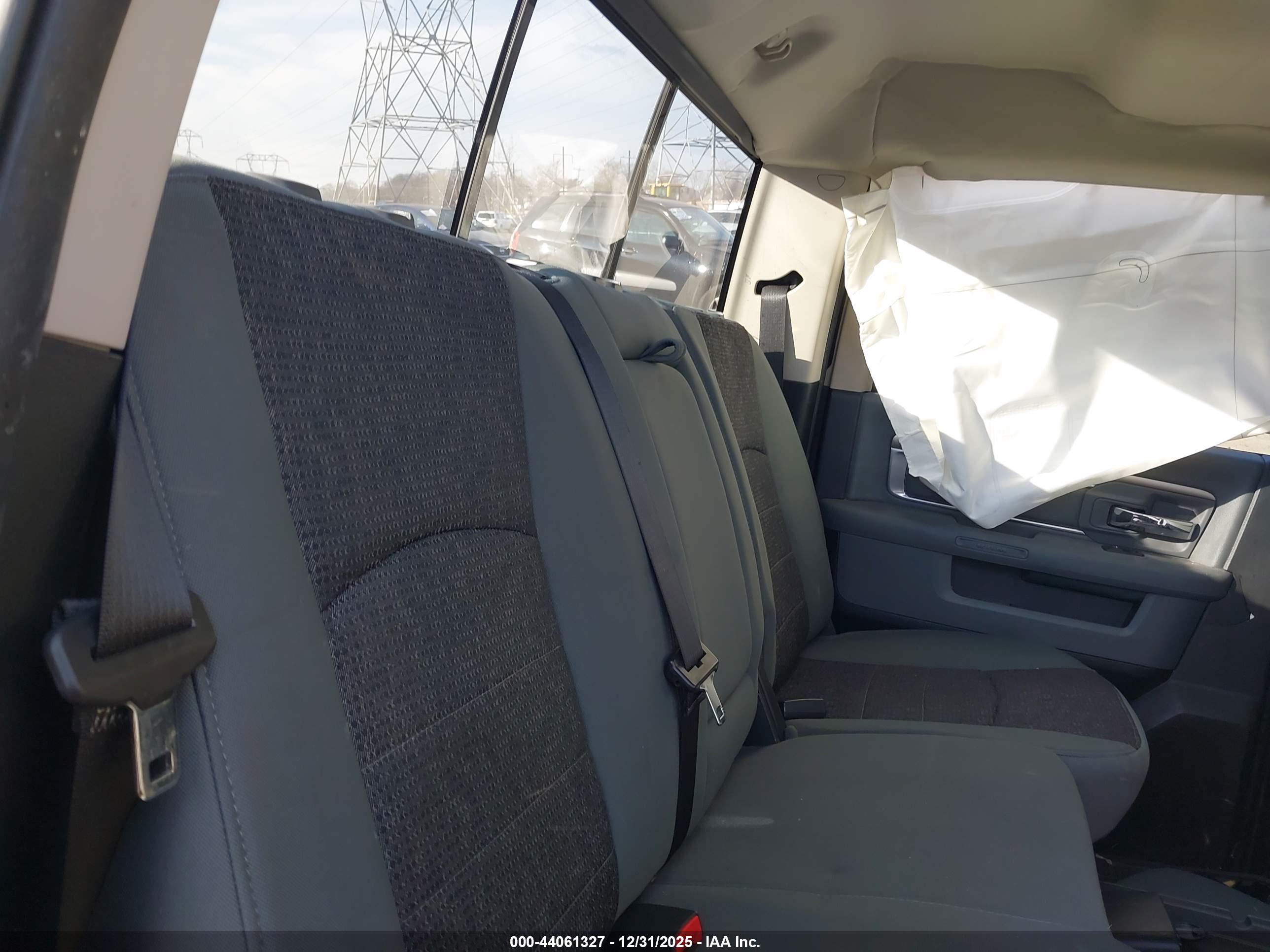 RAM 1500 image 8