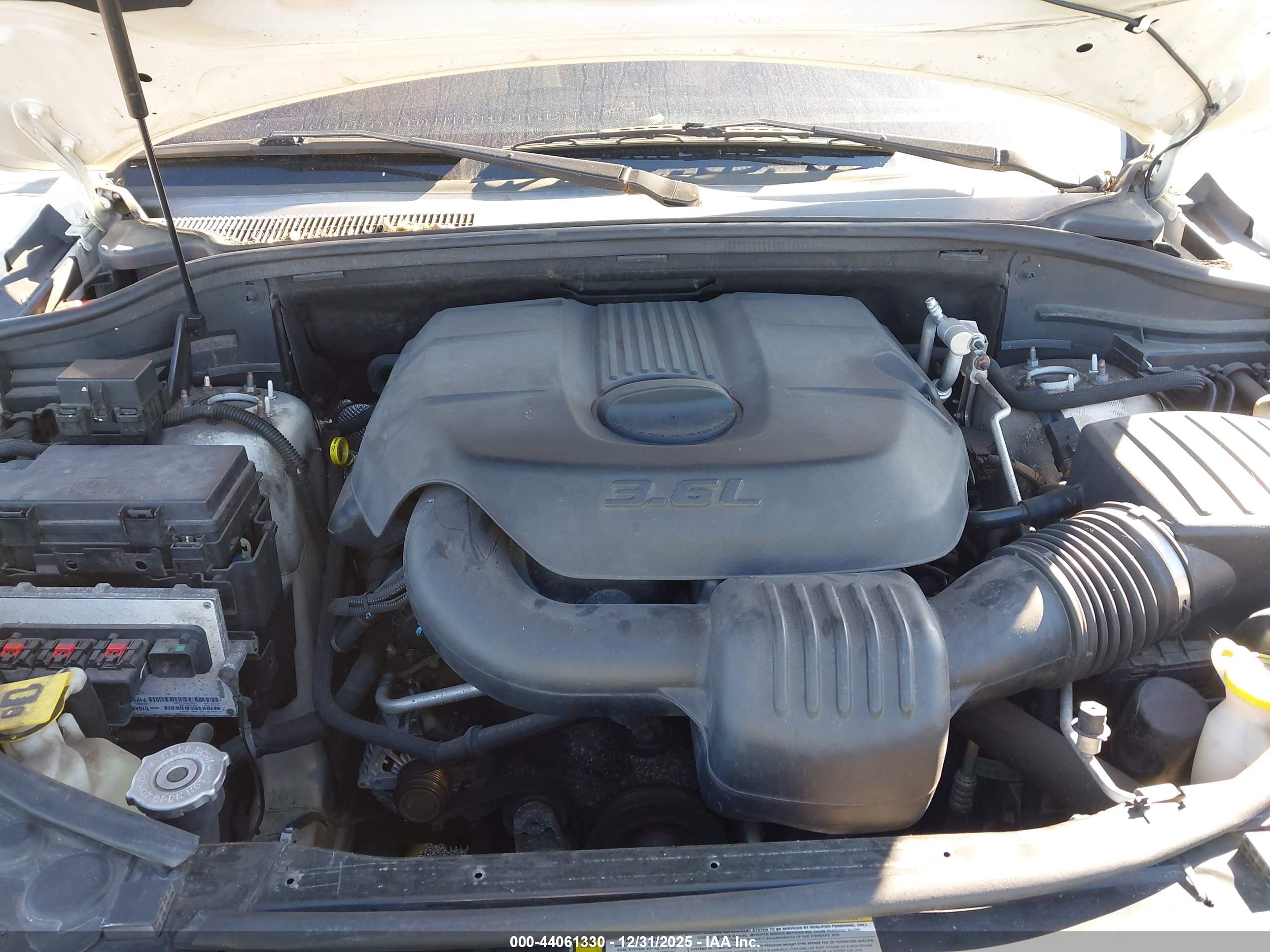 JEEP GRAND image 10
