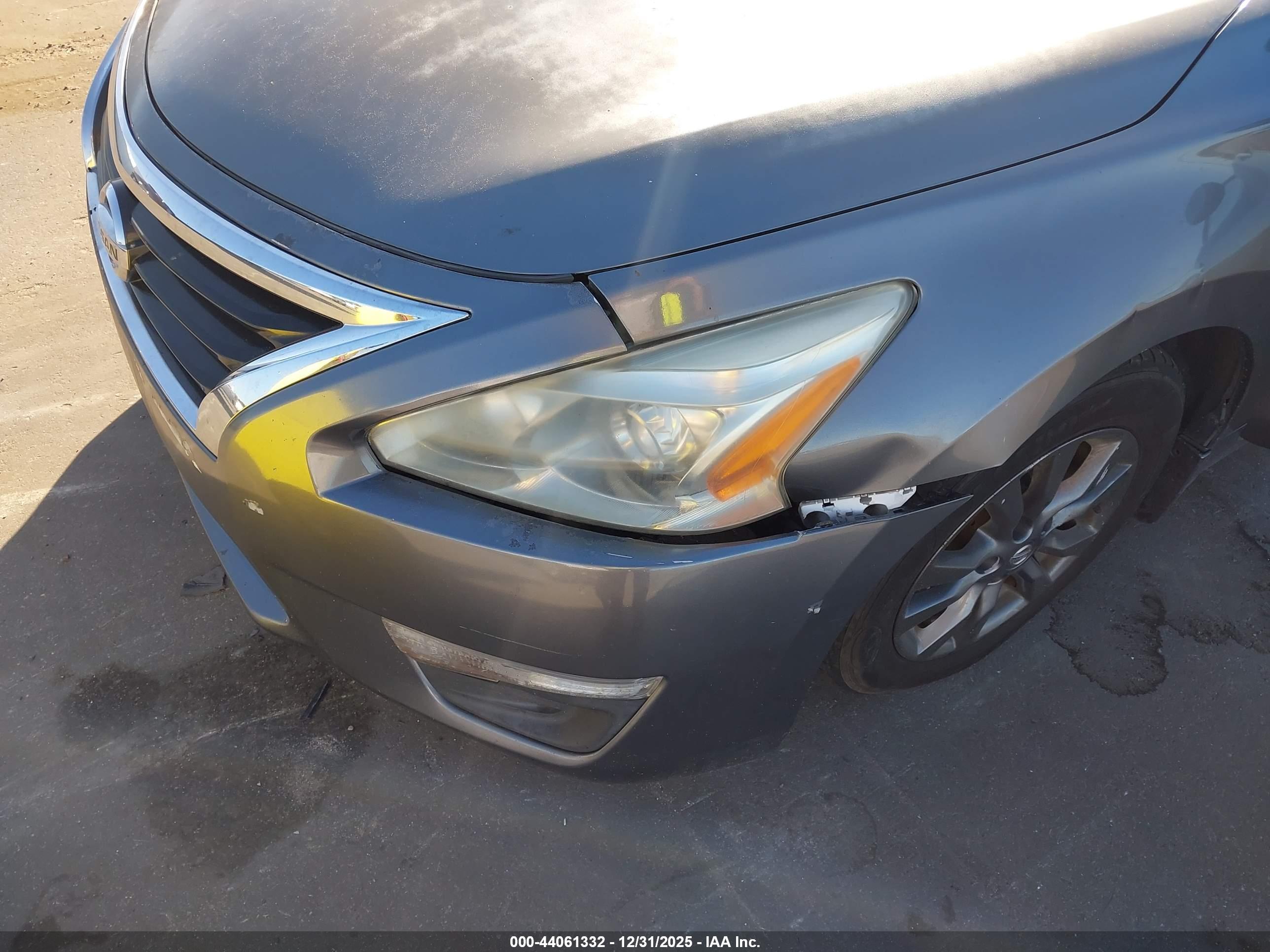 NISSAN ALTIMA image 6