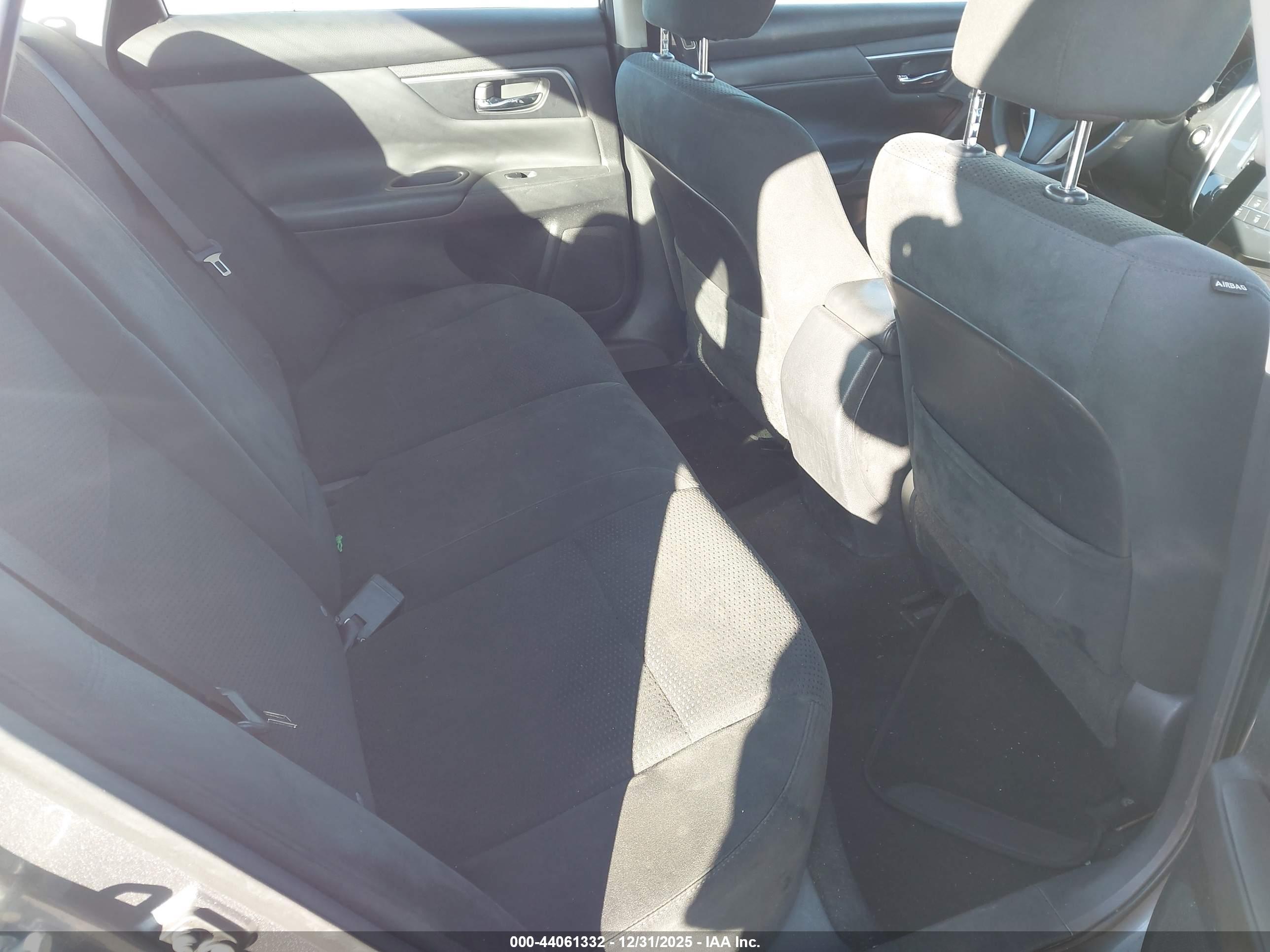 NISSAN ALTIMA image 8