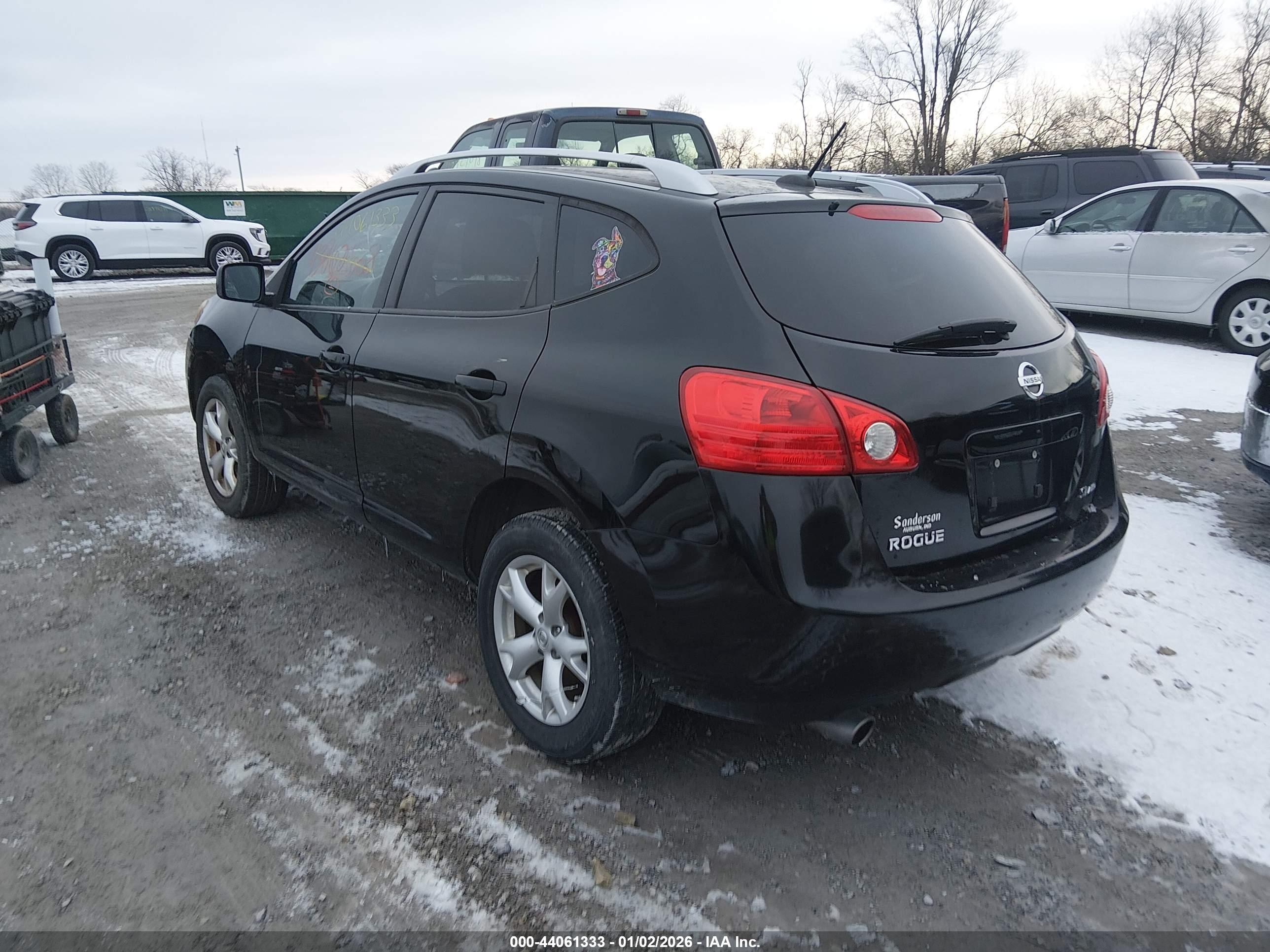 NISSAN ROGUE image 3