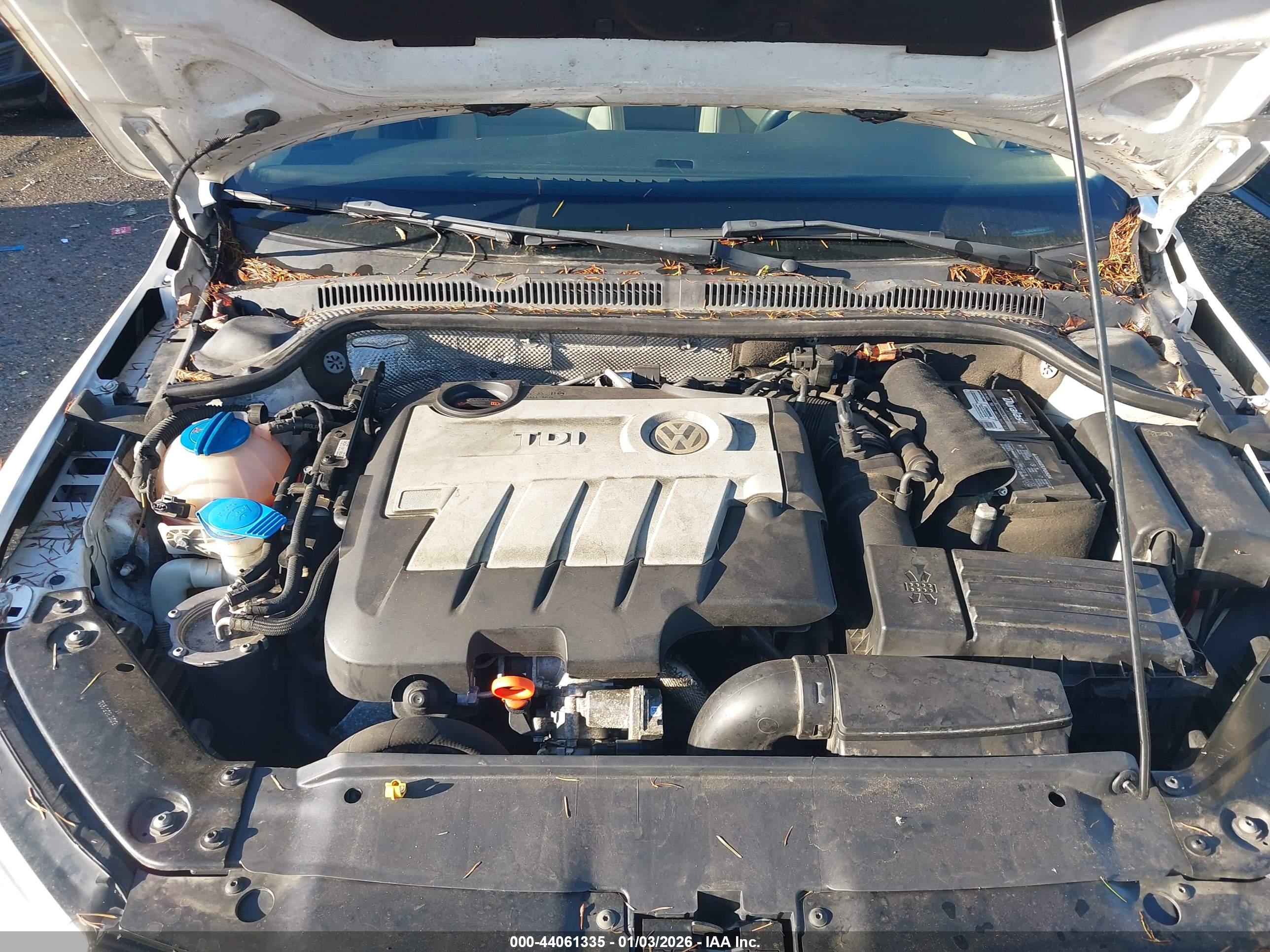 VOLKSWAGEN JETTA image 10