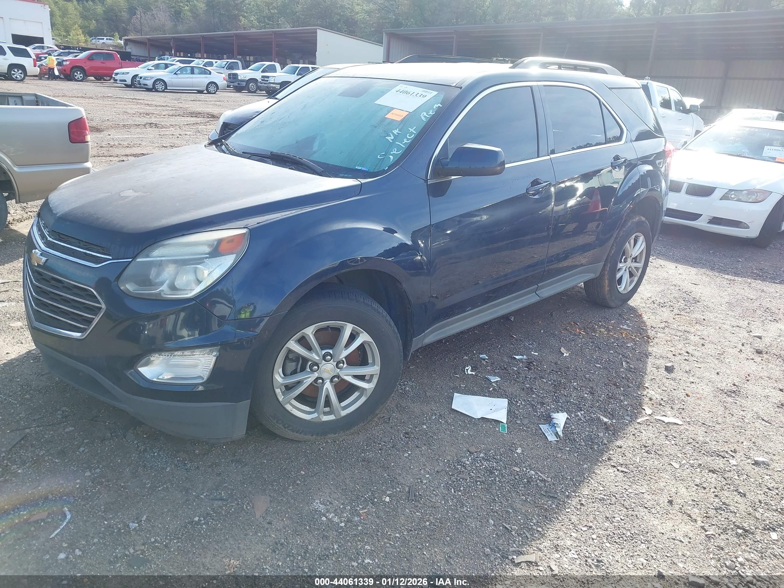 CHEVROLET EQUINOX image 2