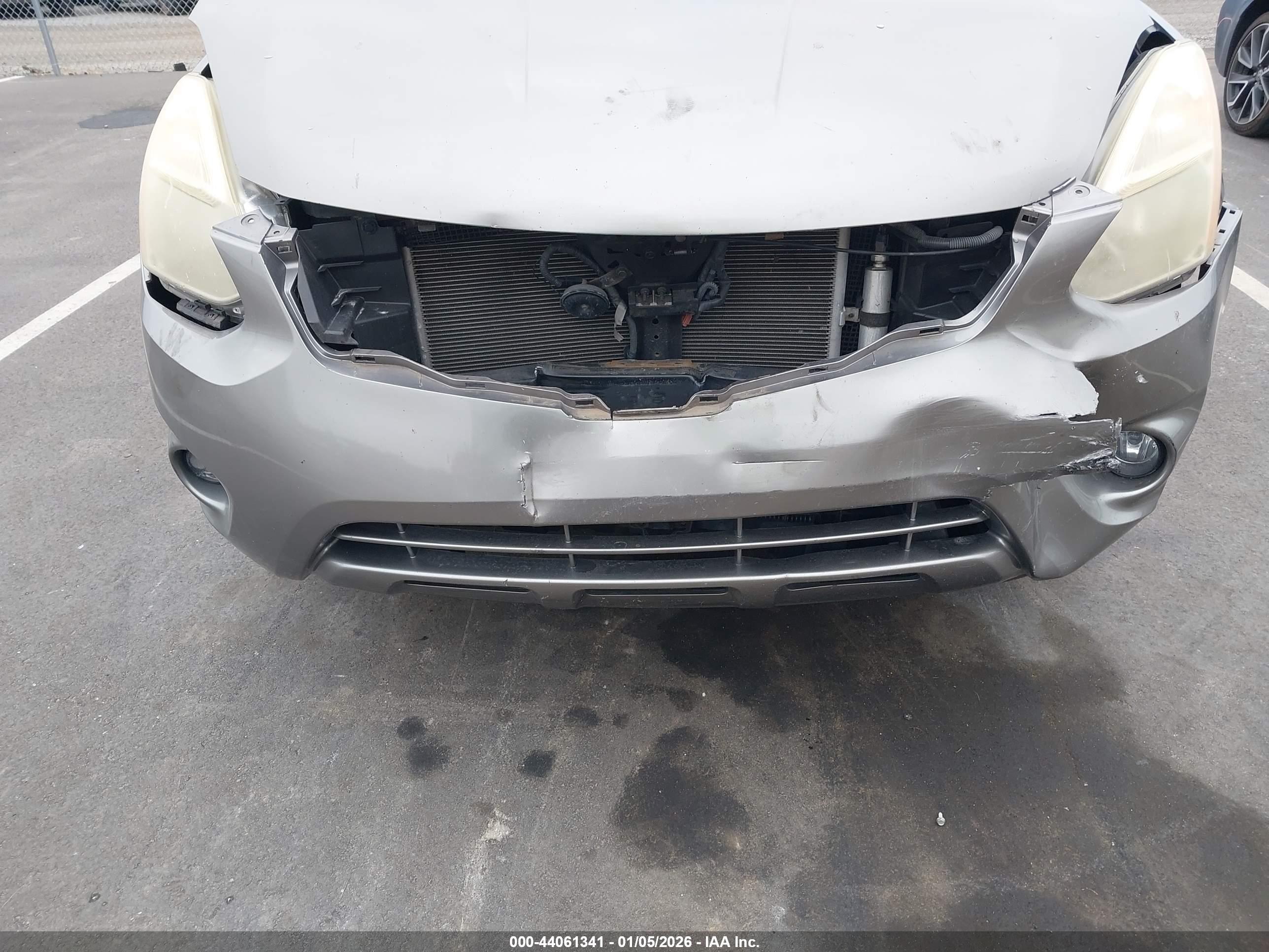 NISSAN ROGUE image 6