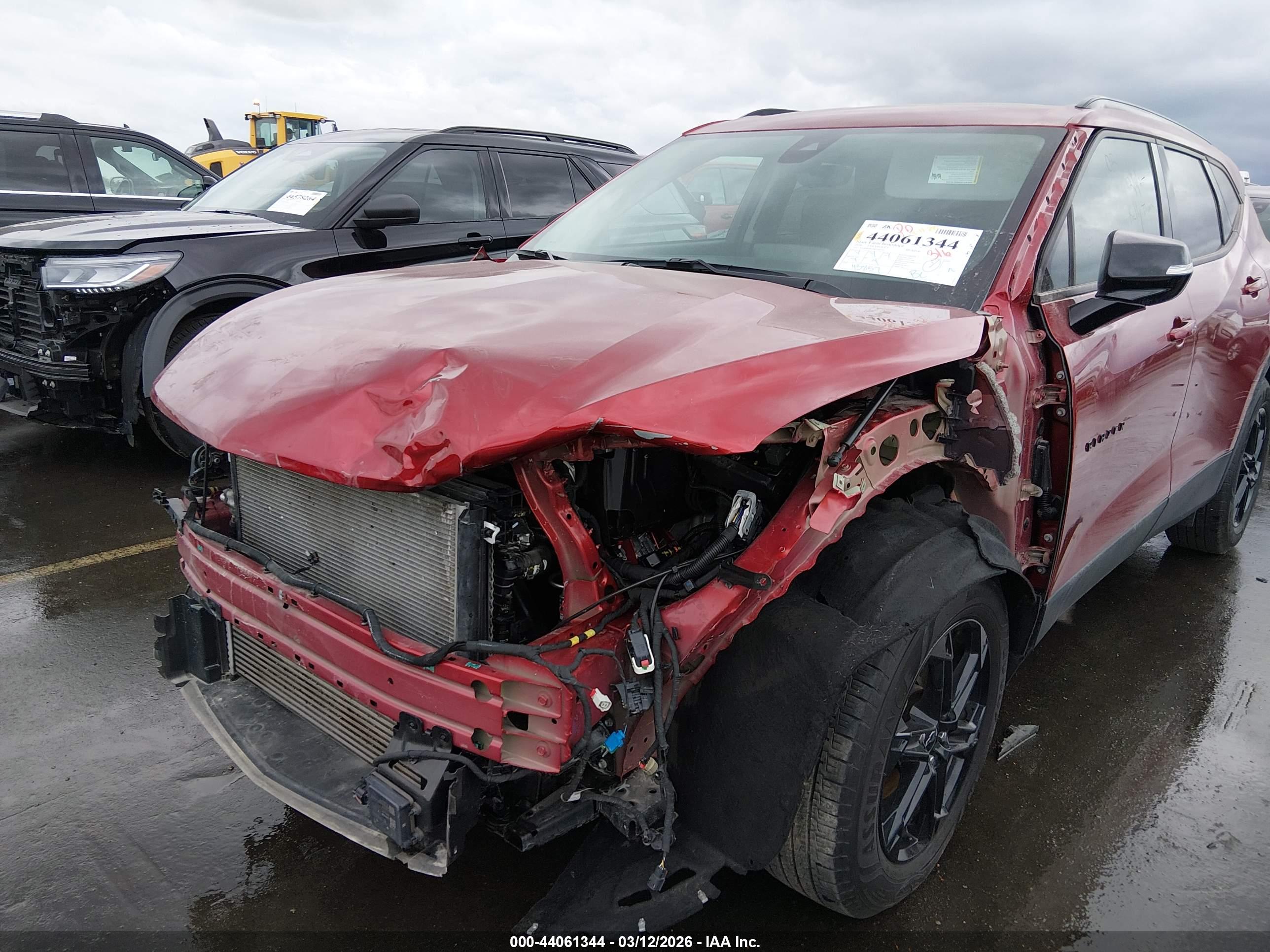 CHEVROLET BLAZER image 6