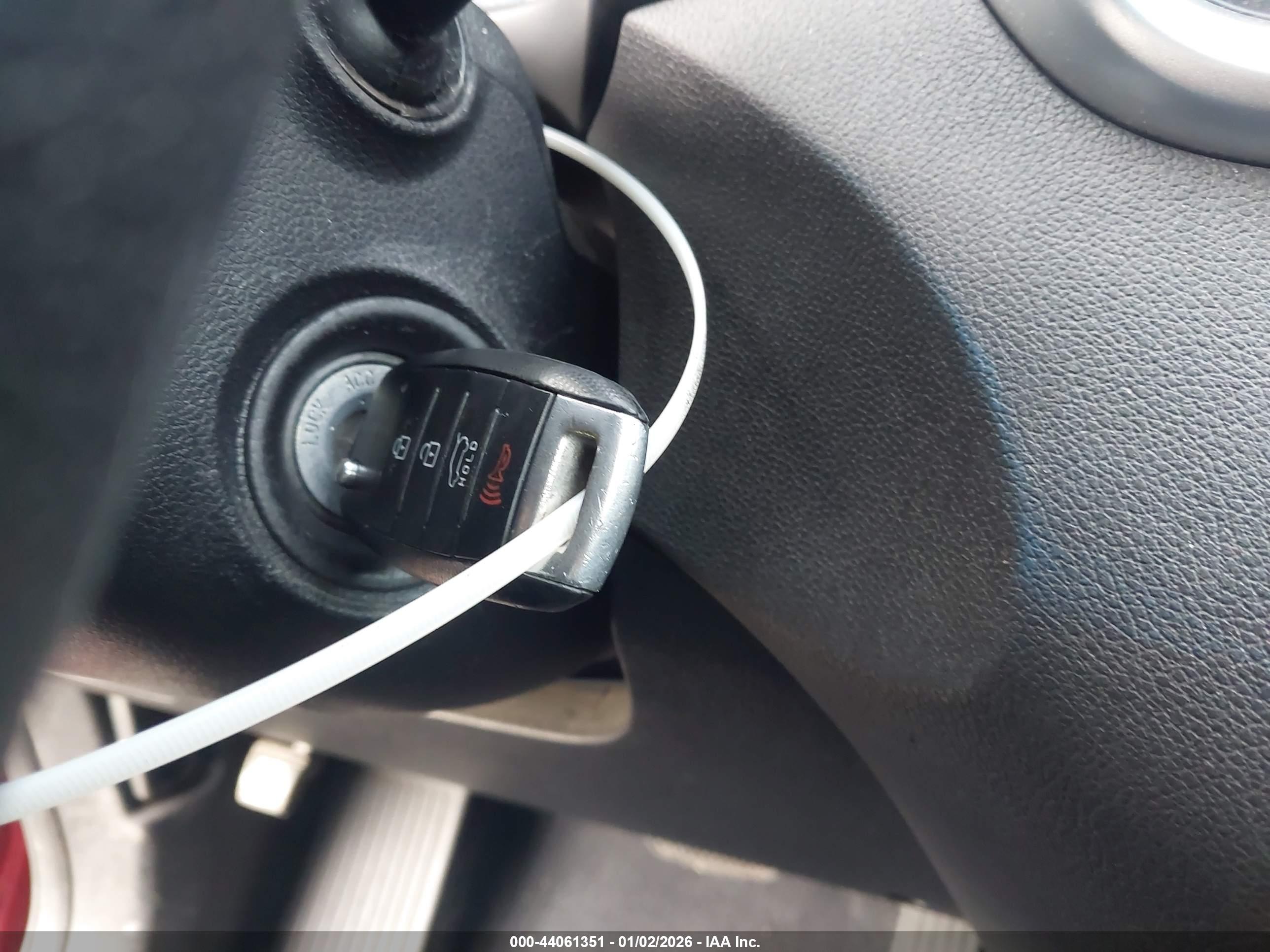KIA SORENTO image 11