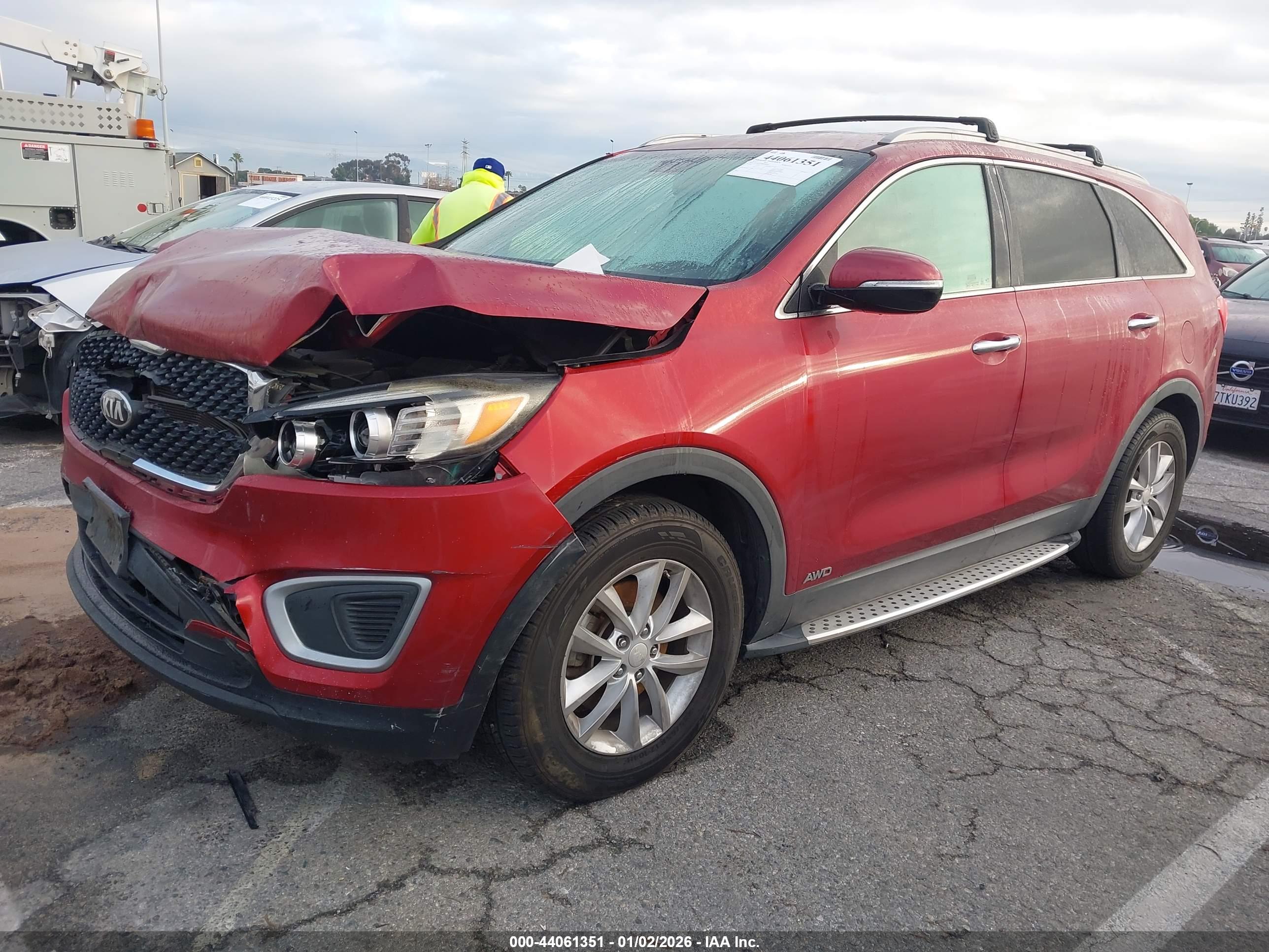 KIA SORENTO image 2