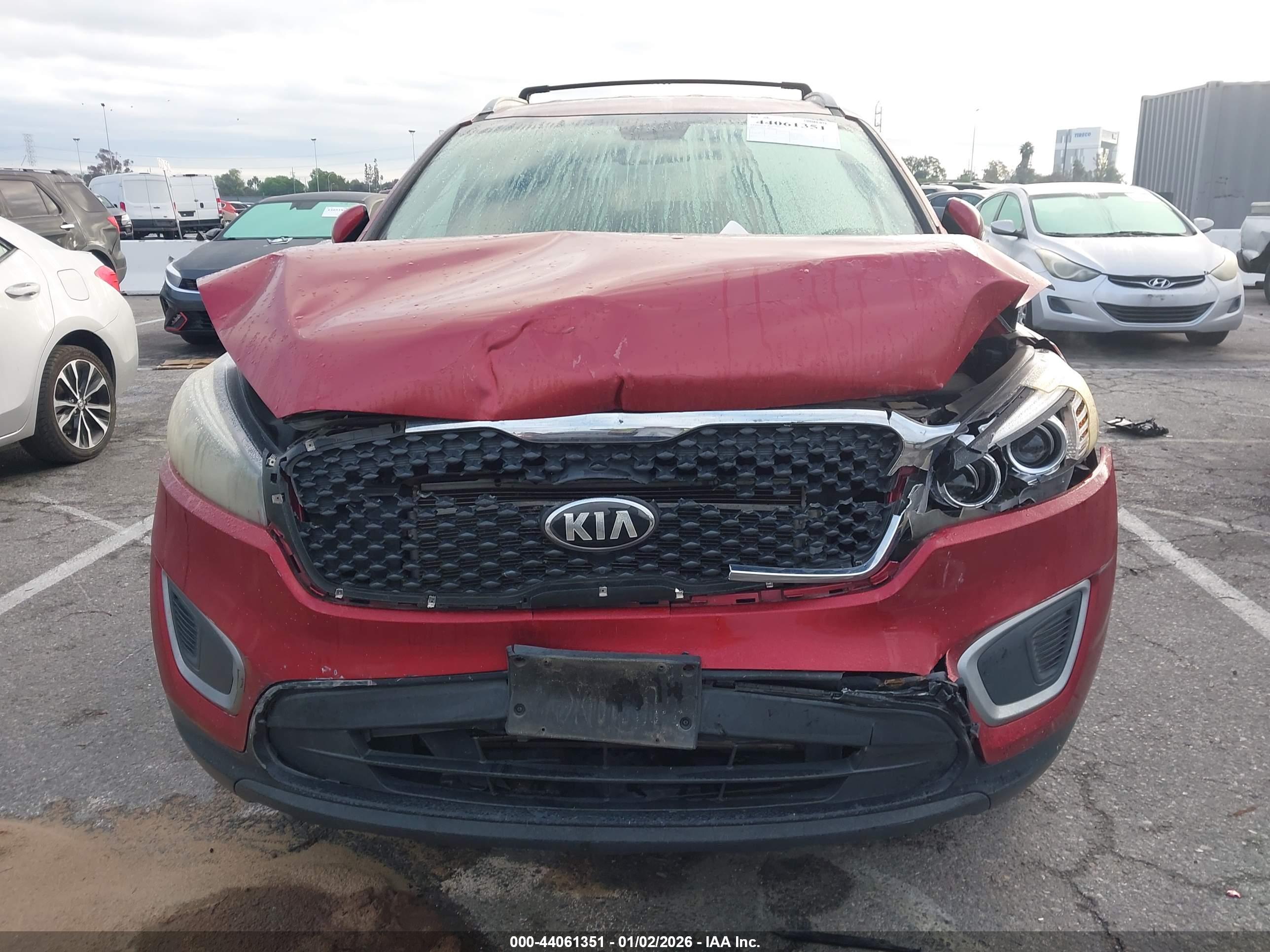 KIA SORENTO image 6