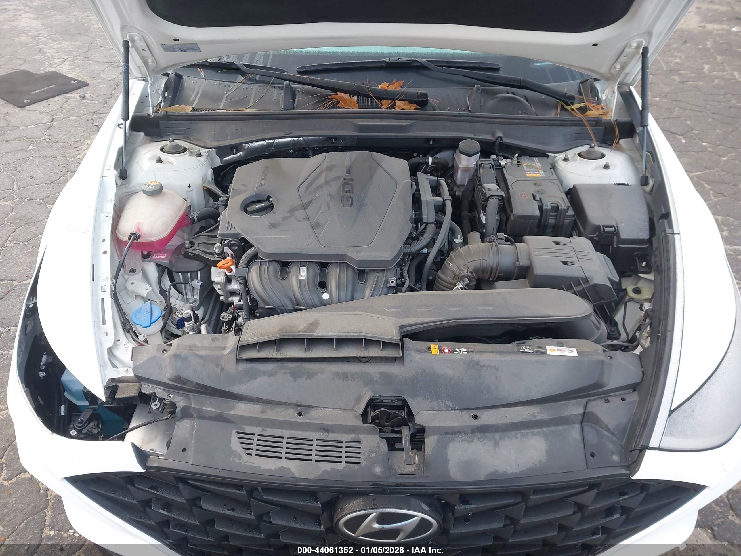 HYUNDAI SONATA image 10