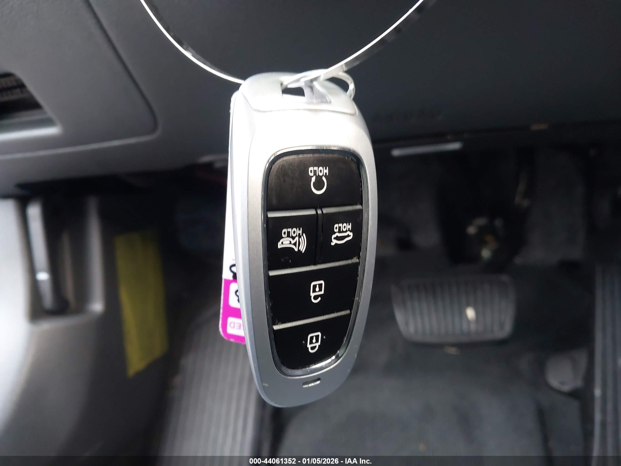 HYUNDAI SONATA image 11