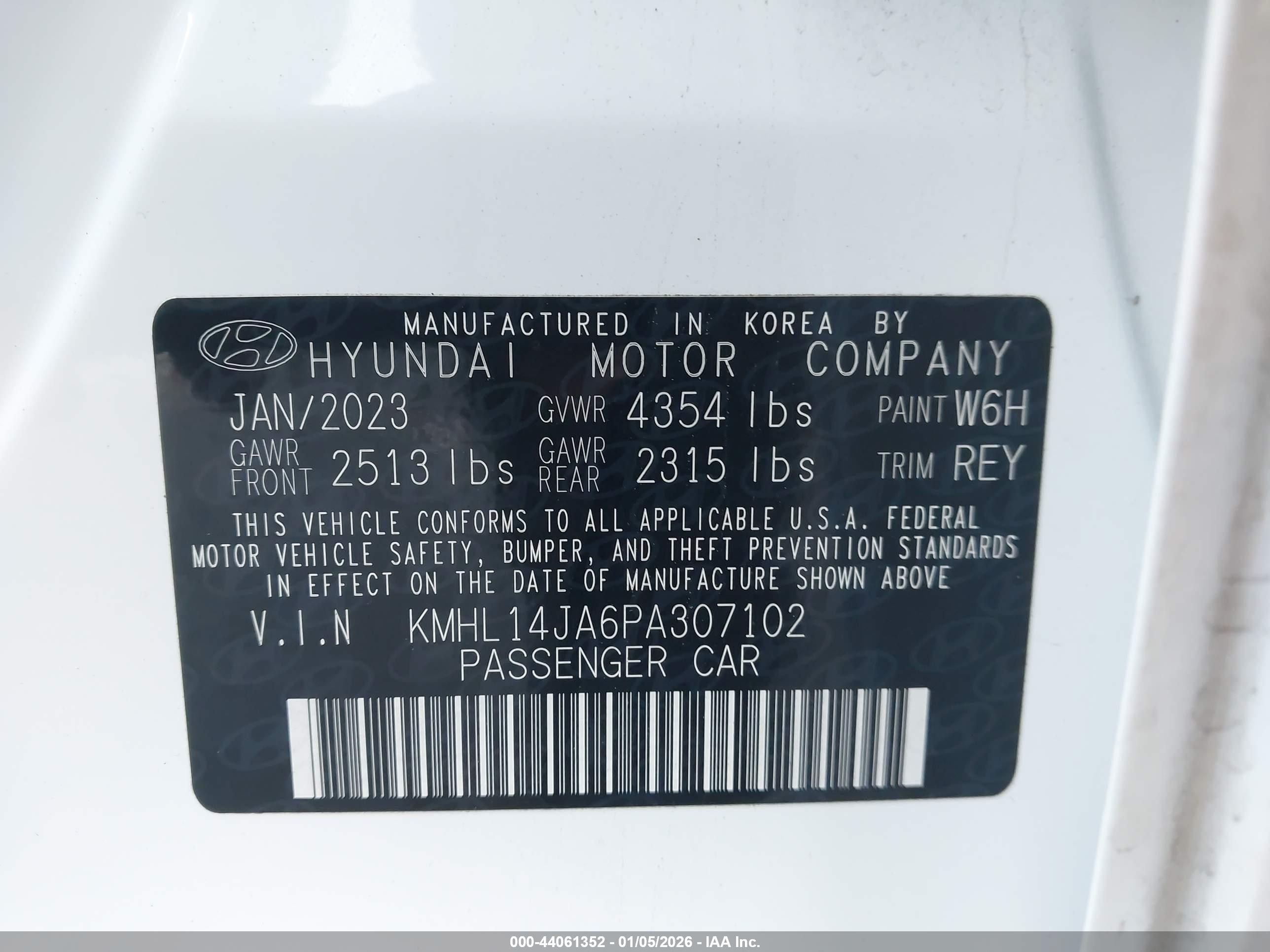 HYUNDAI SONATA image 9