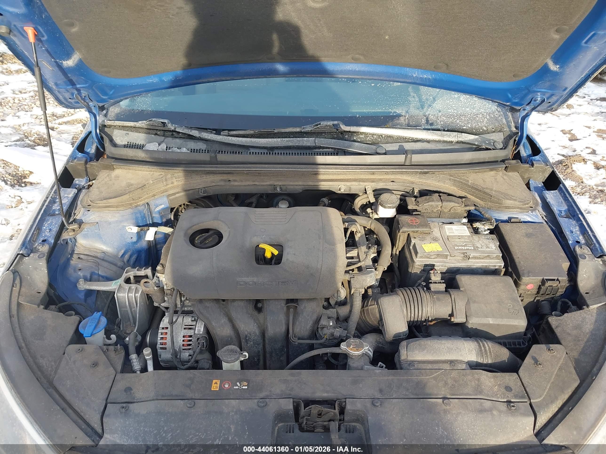 HYUNDAI ELANTRA image 10