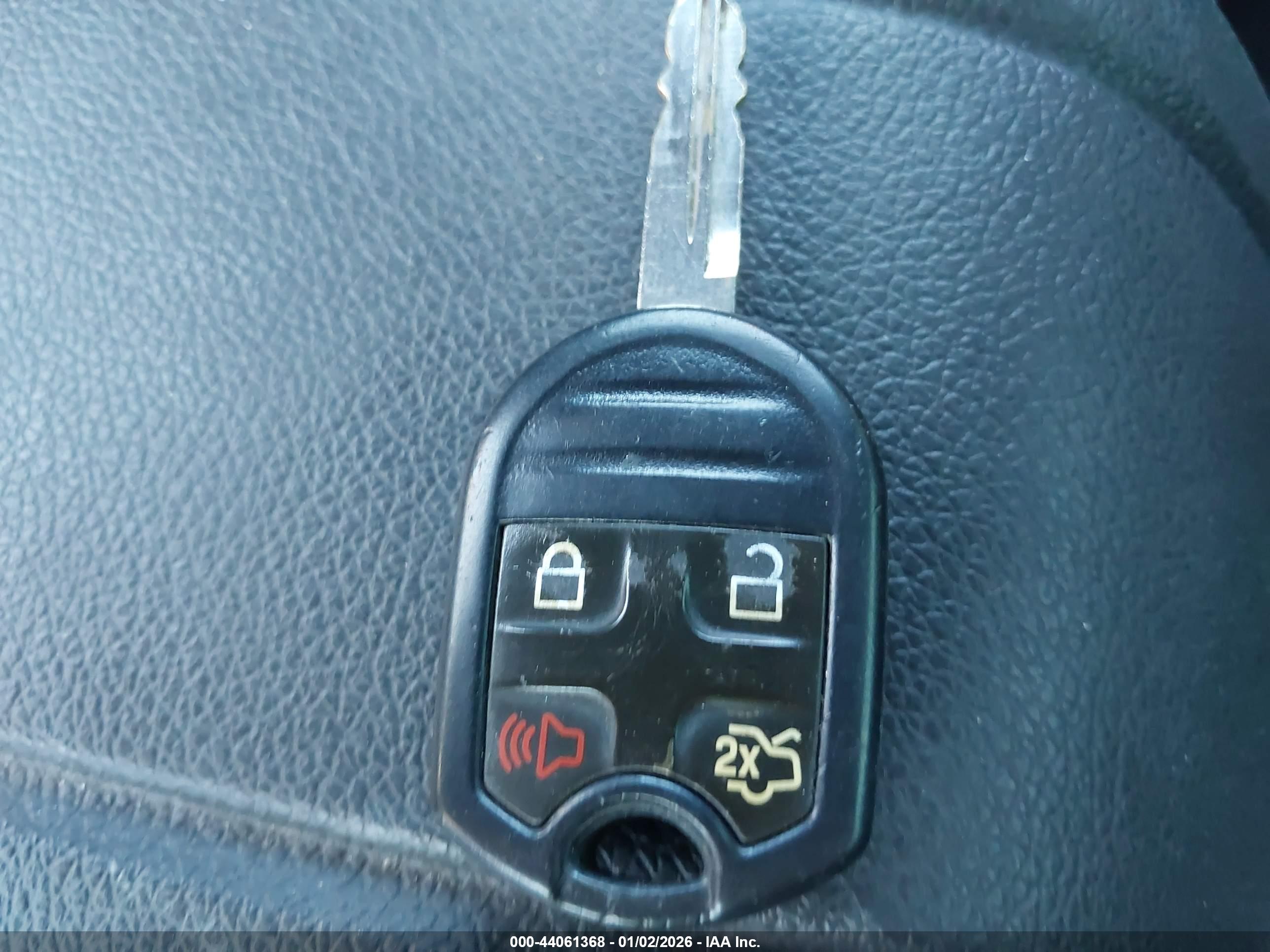 FORD MUSTANG image 11