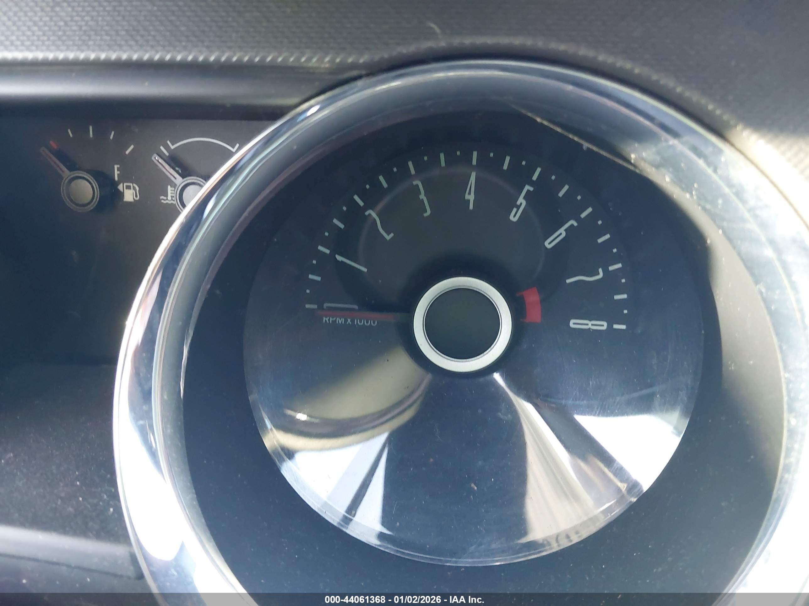 FORD MUSTANG image 7