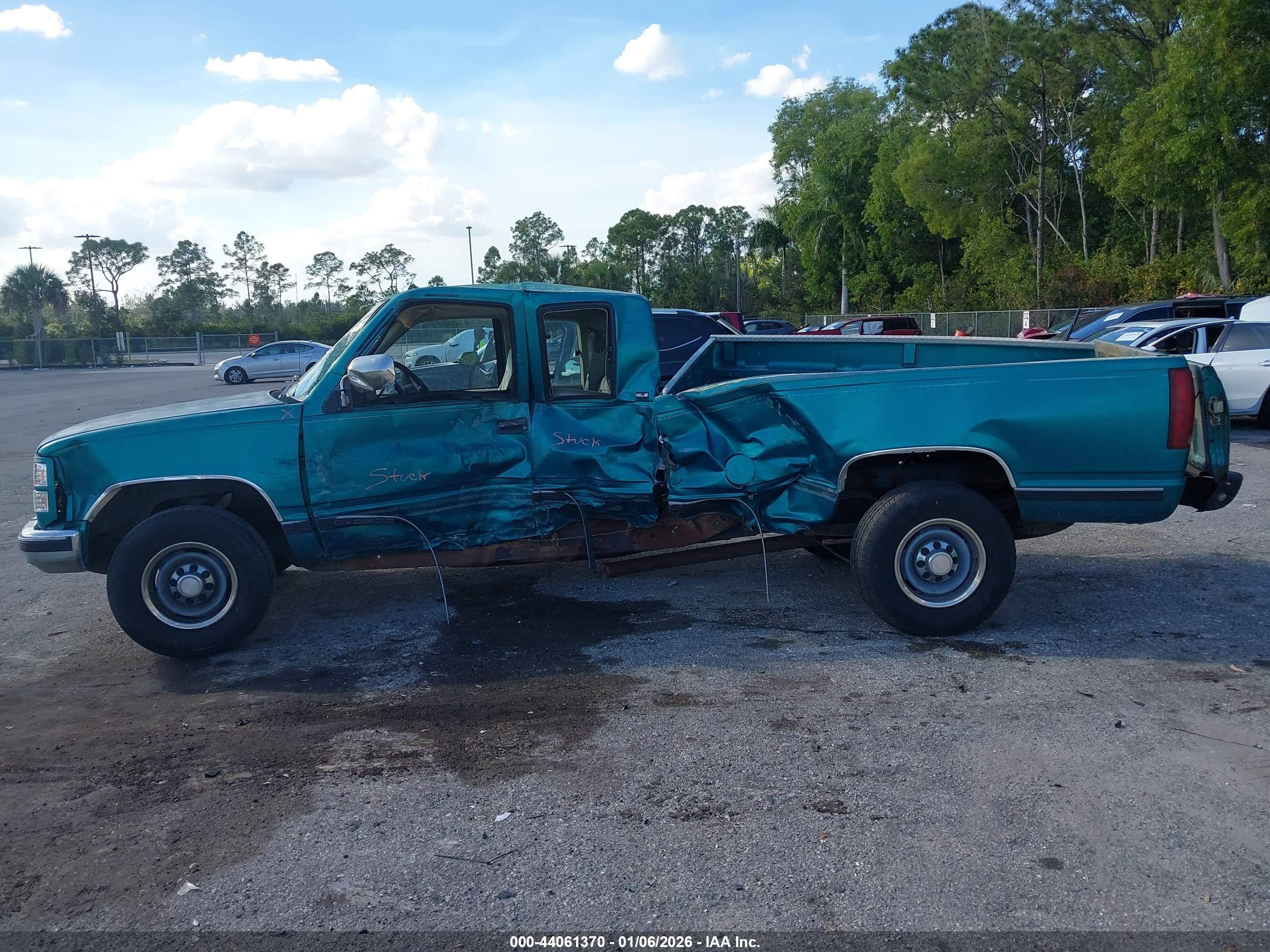 GMC SIERRA image 6